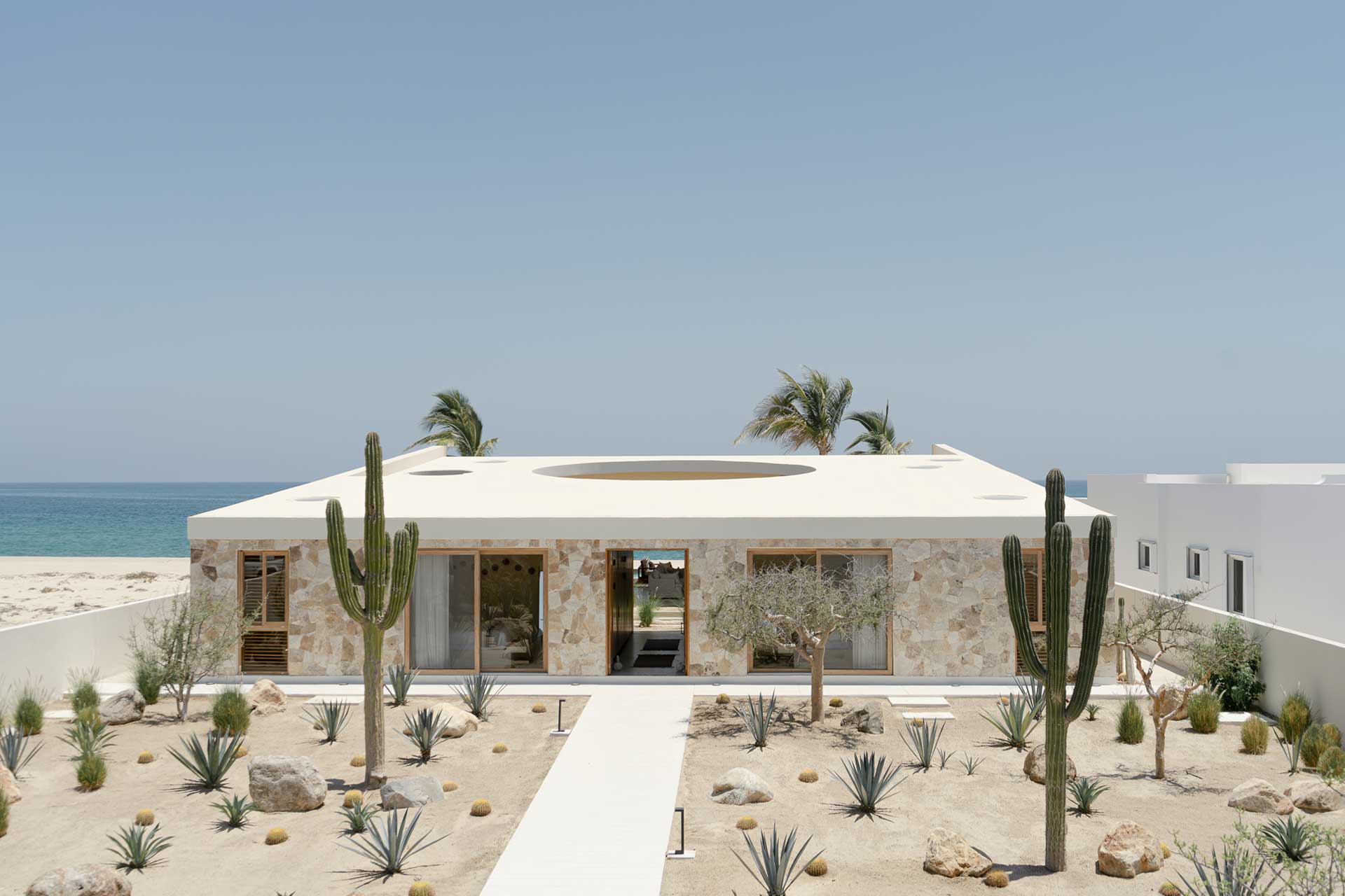 casa-suna-los-cabos_villa_los-cabos-baja-california-mexico_exterior-drone.jpg