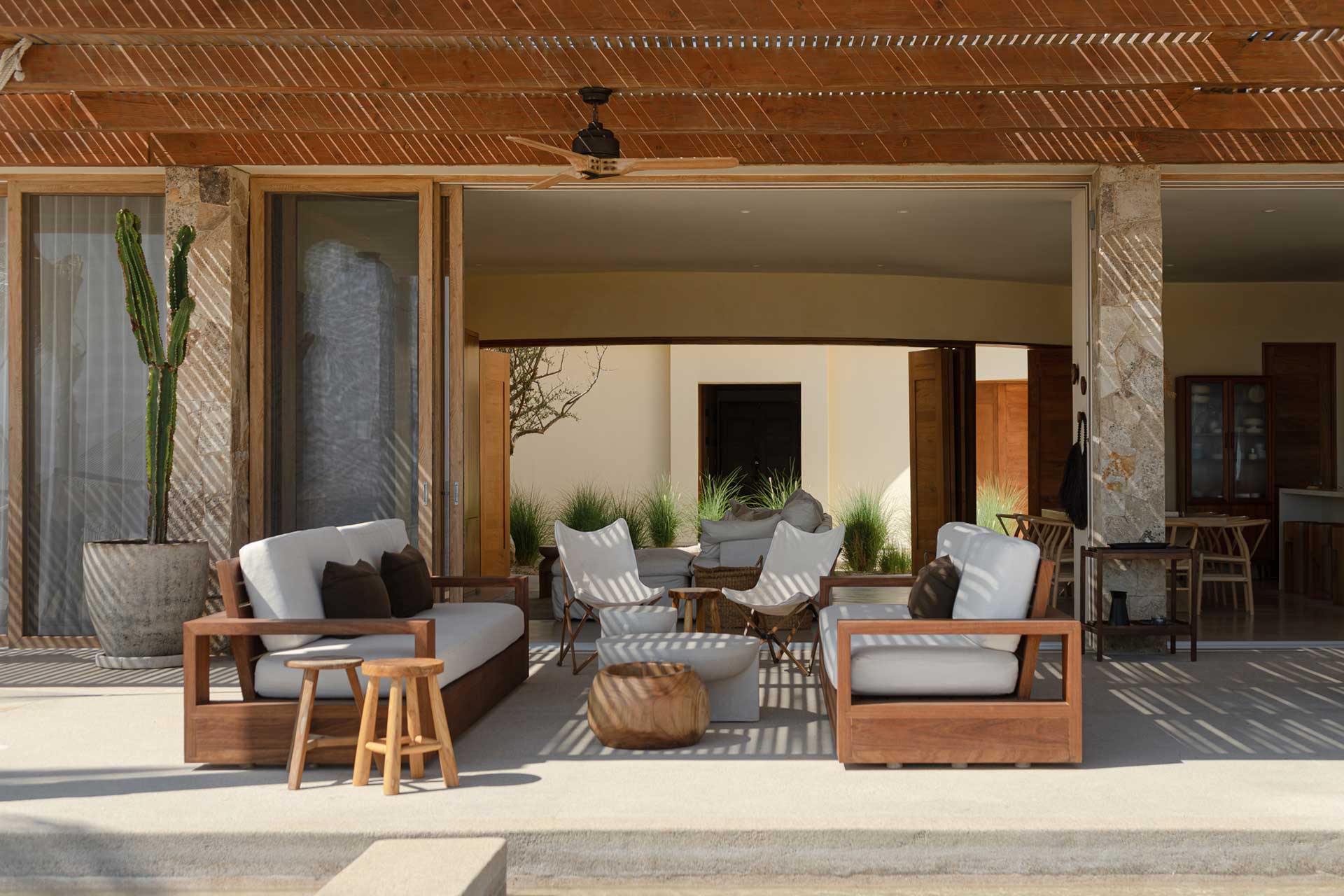 casa-suna-los-cabos_villa_los-cabos-baja-california-mexico_exterior-terrace-design.jpg