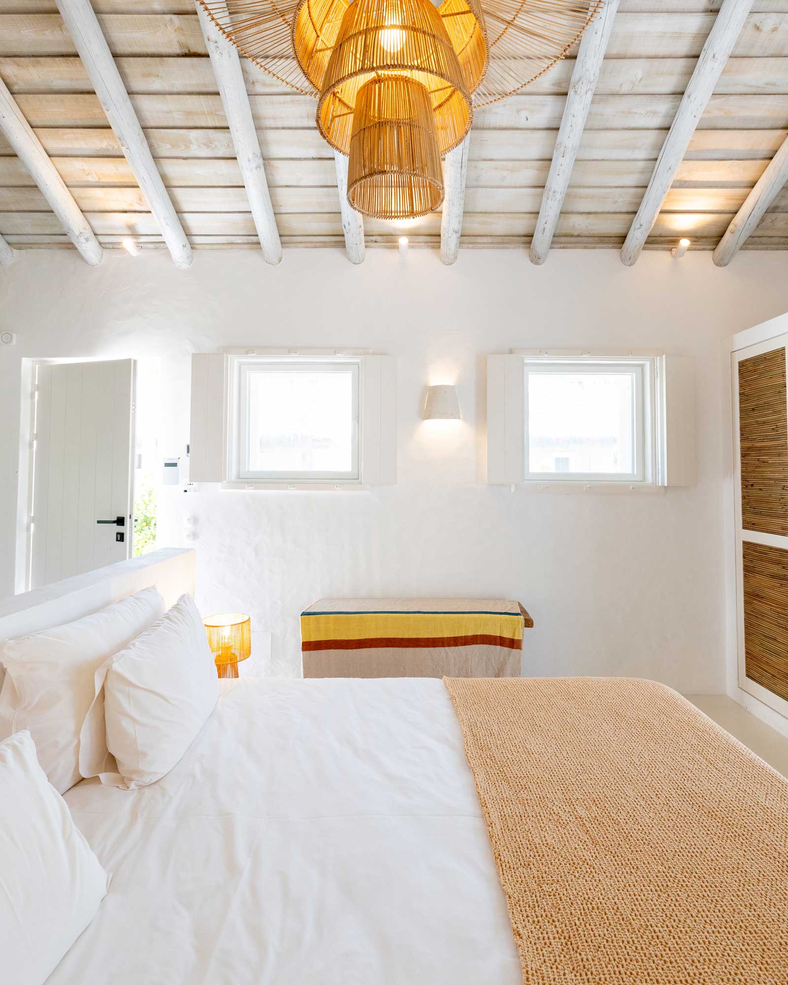 casa-celeste_villa_comporta-portugal_interior-bed.jpg