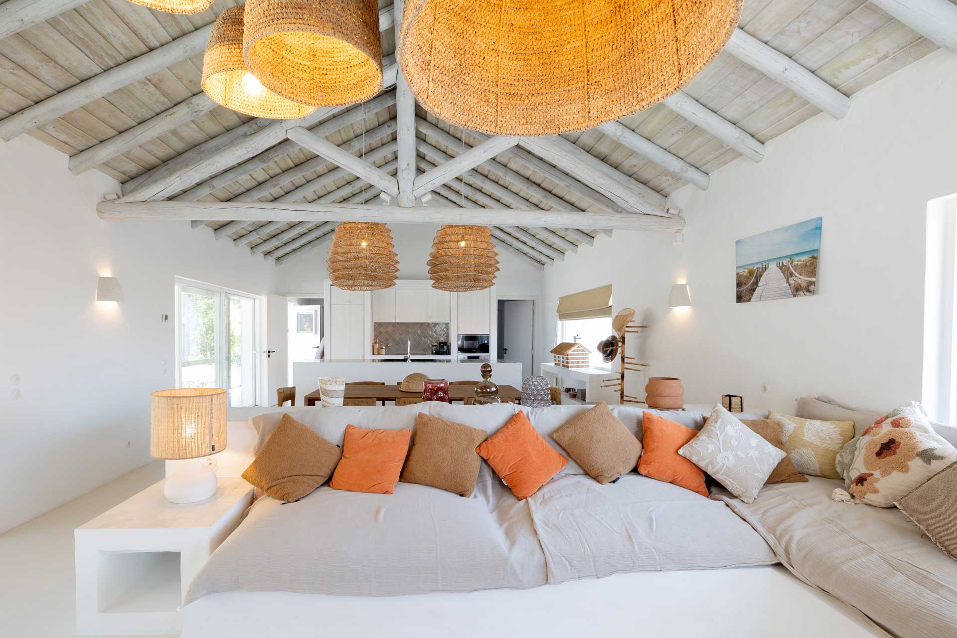 casa-celeste_villa_comporta-portugal_interior-sofa.jpg