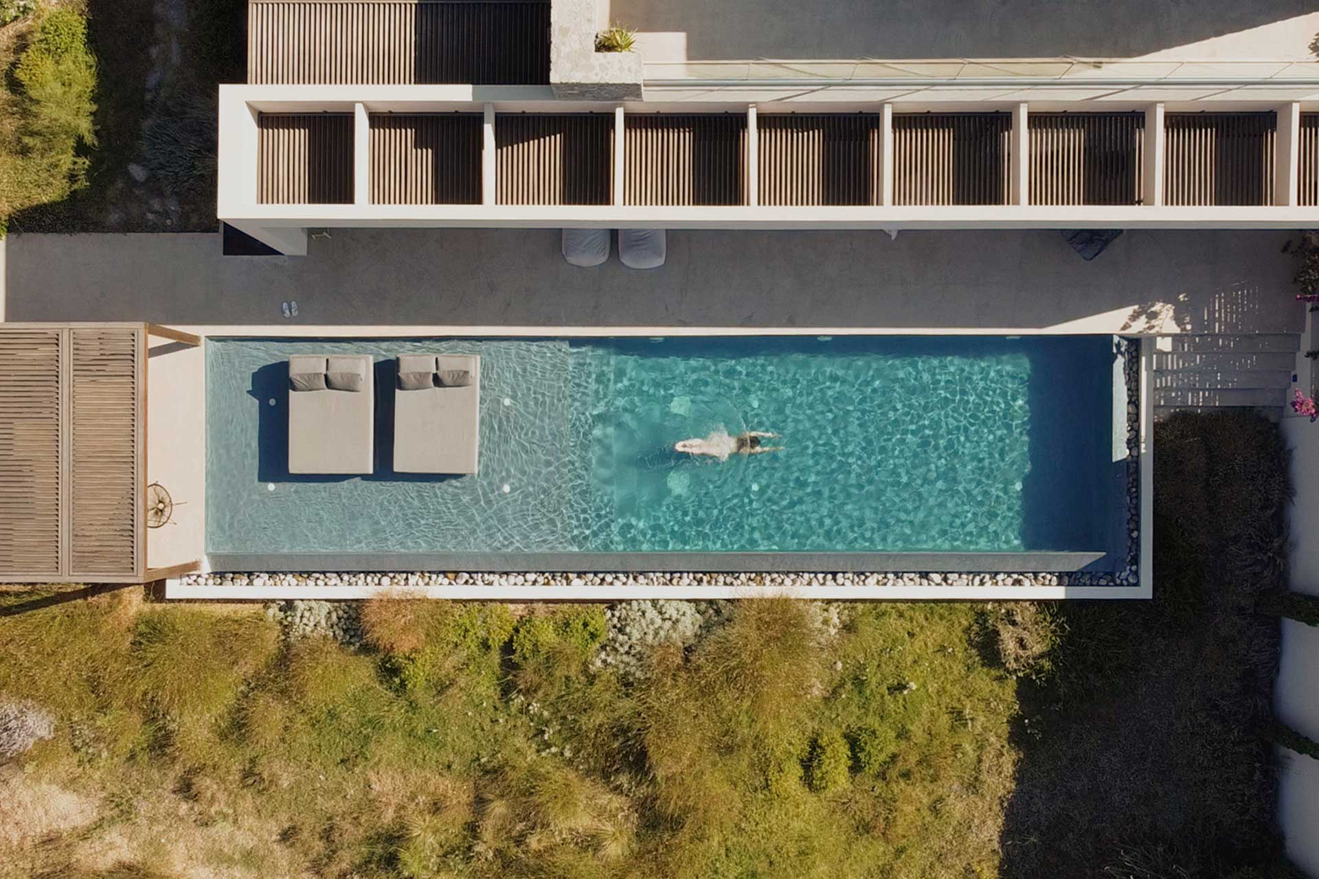 villa-nuez_villa_crete-greece_exterior-pool.jpg