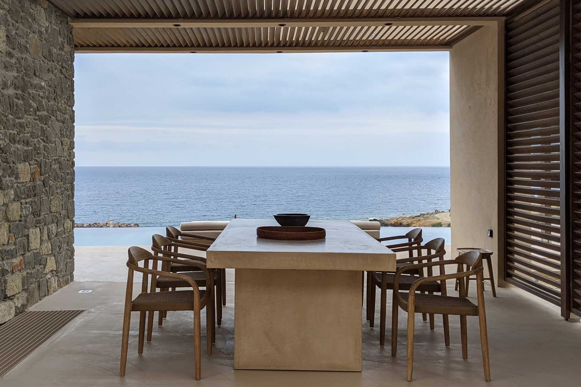 villa-nuez_villa_crete-greece_exterior-table.jpg