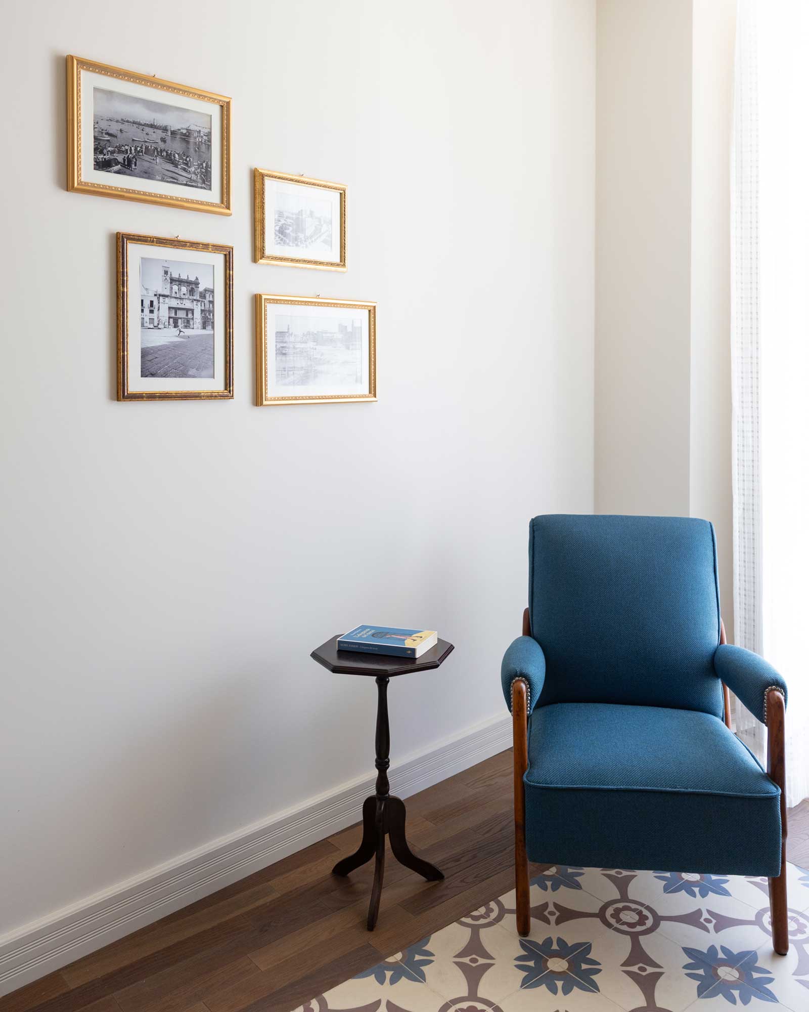 palazzina-gentile_guesthouse_puglia-italy_interior-blue-chair.jpg
