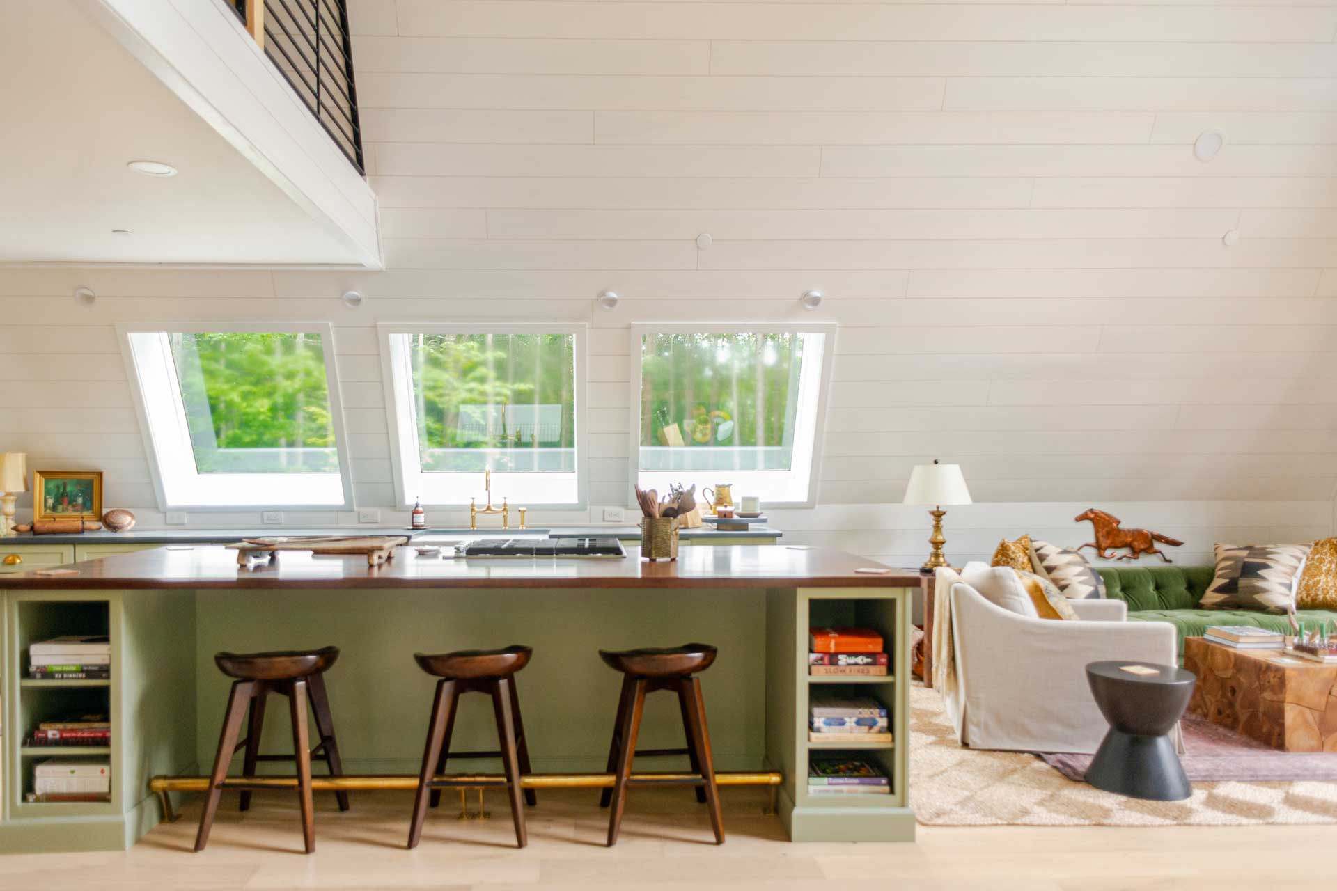moonlight-mountain-house_cabin_new-york-usa_interior.jpg