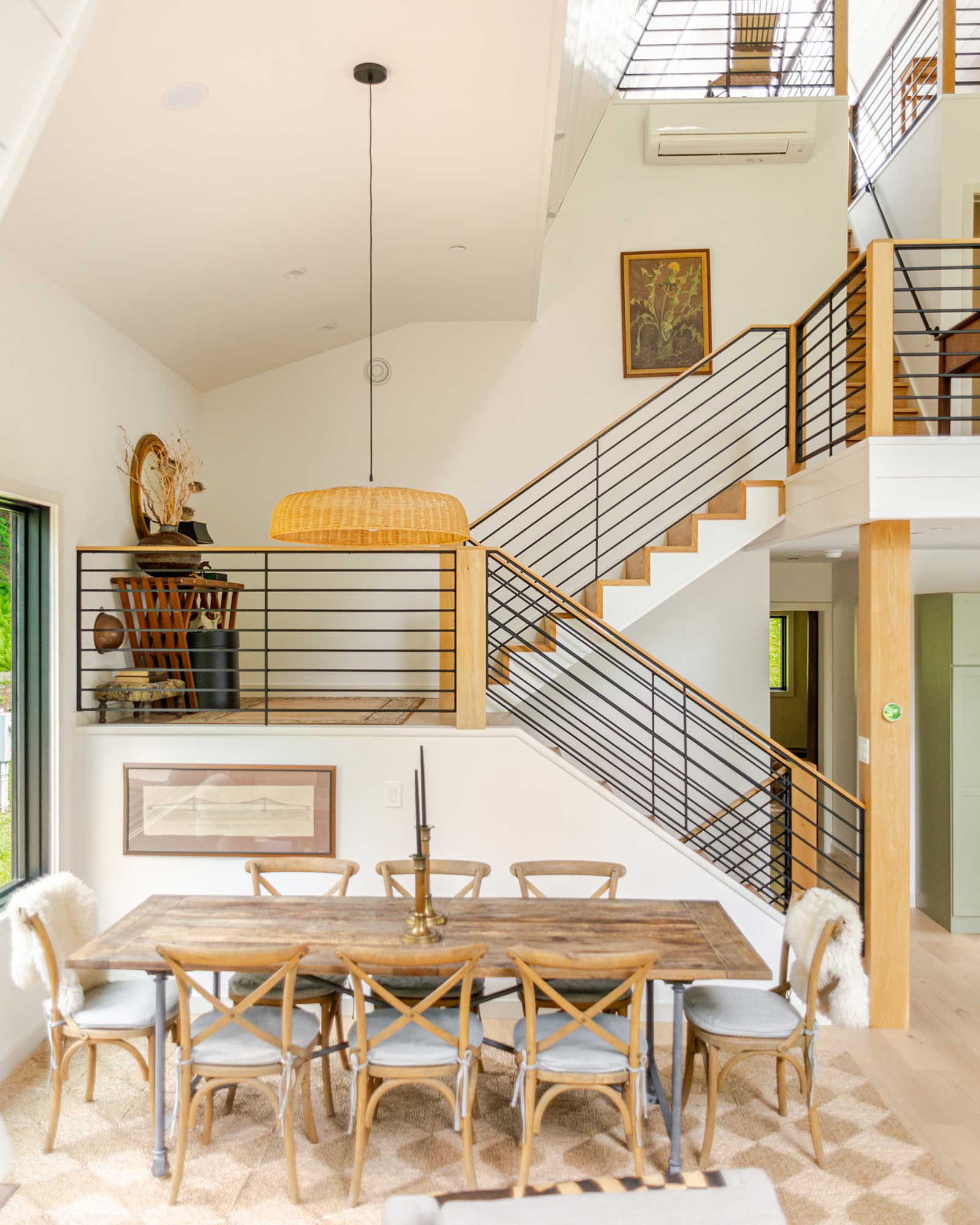 moonlight-mountain-house_cabin_new-york-usa_interior-design-space.jpg