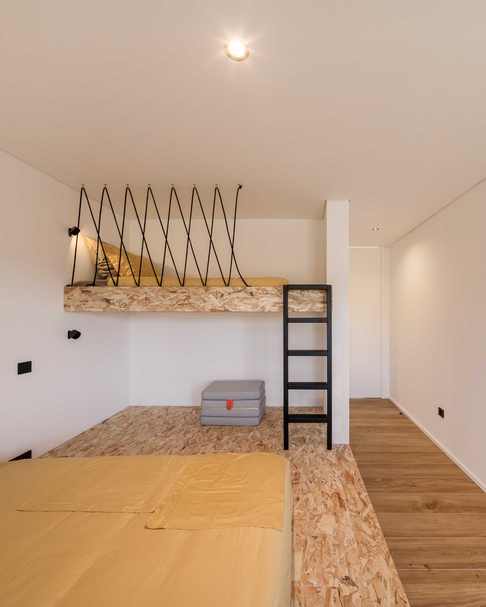 monte-vicente_villa_alentejo-portugal_interior-bedroom-space.jpg