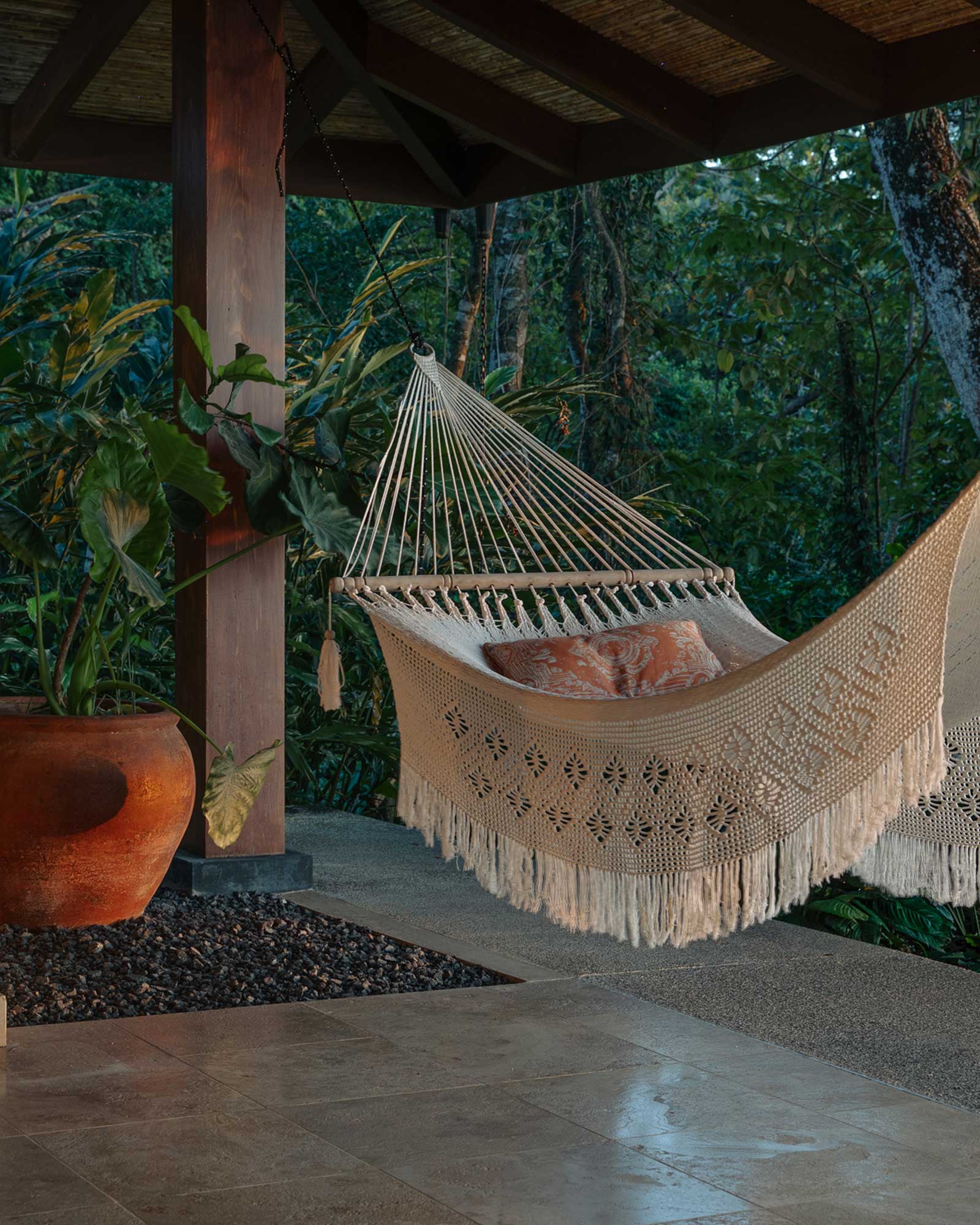 casa-brisas-del-cabo_villa_puntarenas-costa-rica_exterior-hammock.jpg