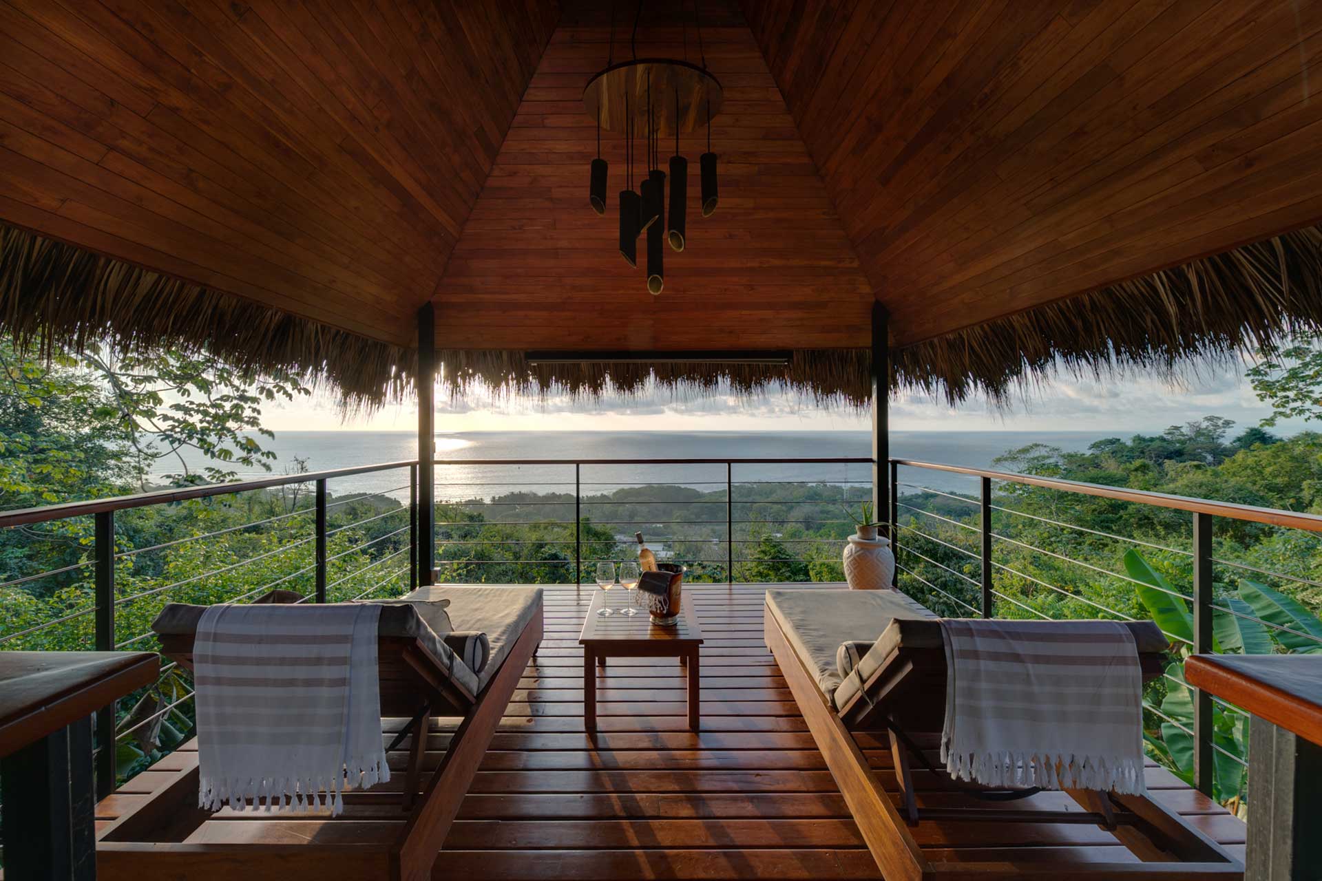 casa-brisas-del-cabo_villa_puntarenas-costa-rica_exterior-view-calm.jpg