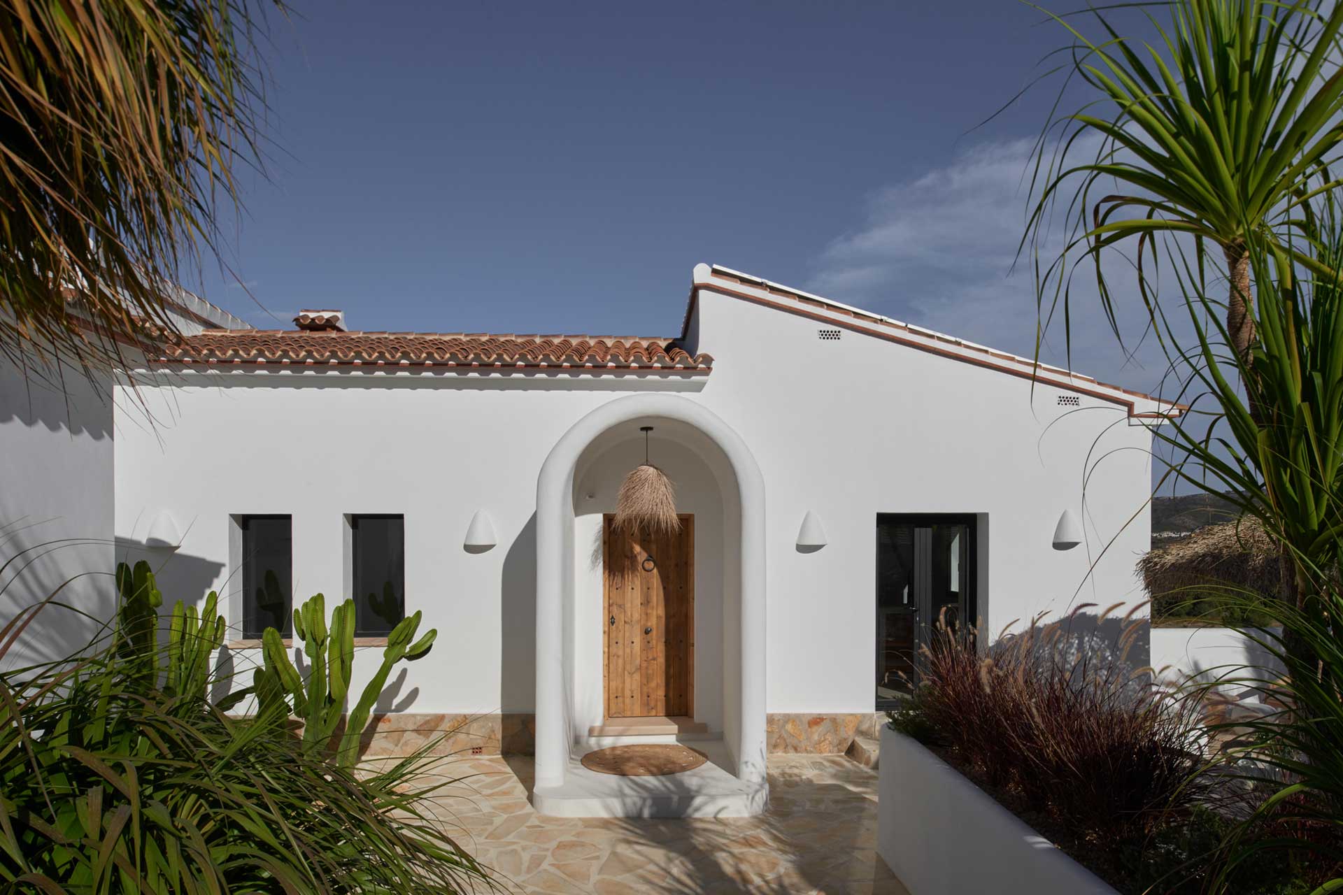 la-casa-betty_villa_alicante-spain_exterior.jpg