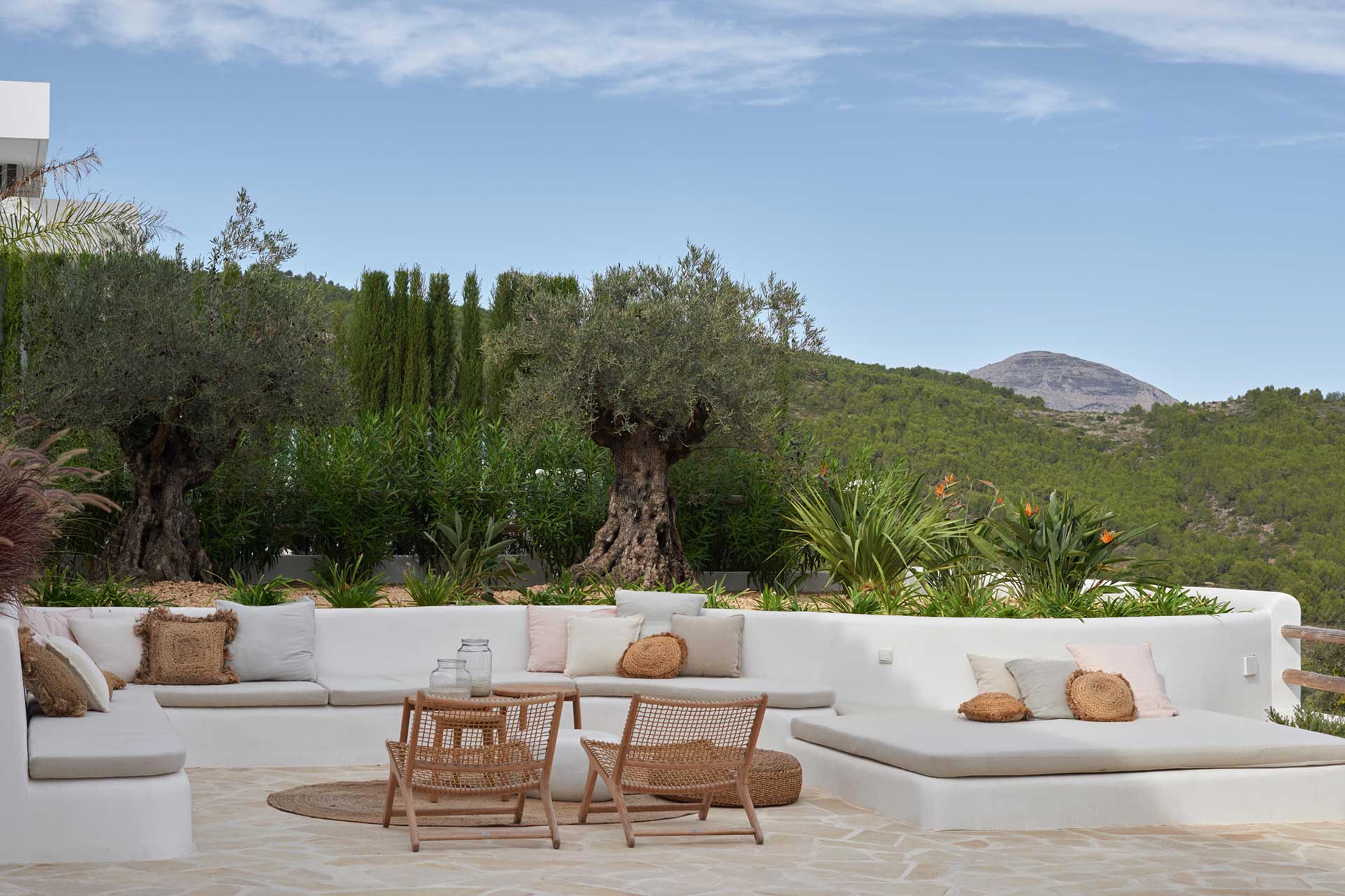 la-casa-betty_villa_alicante-spain_exterior-design.jpg