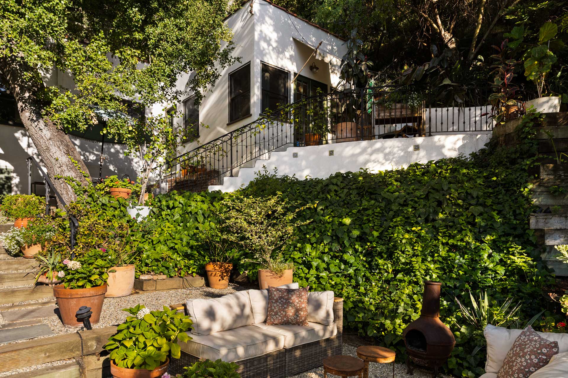 peaceful-beachwood-retreat_house_los-angeles-usa_exterior-design.jpg