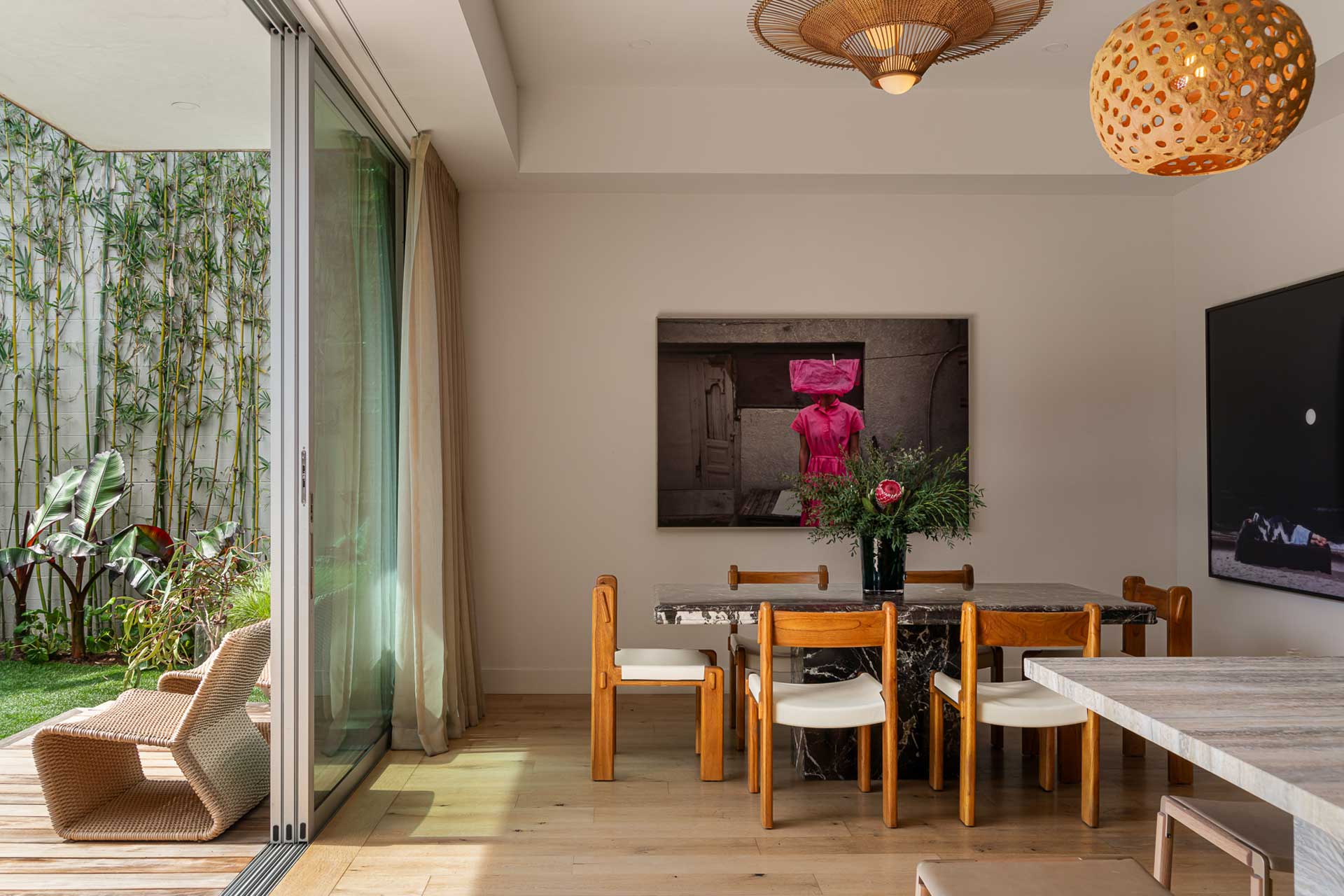 flora-house-ashcroft_house_california-usa_interior-table.jpg