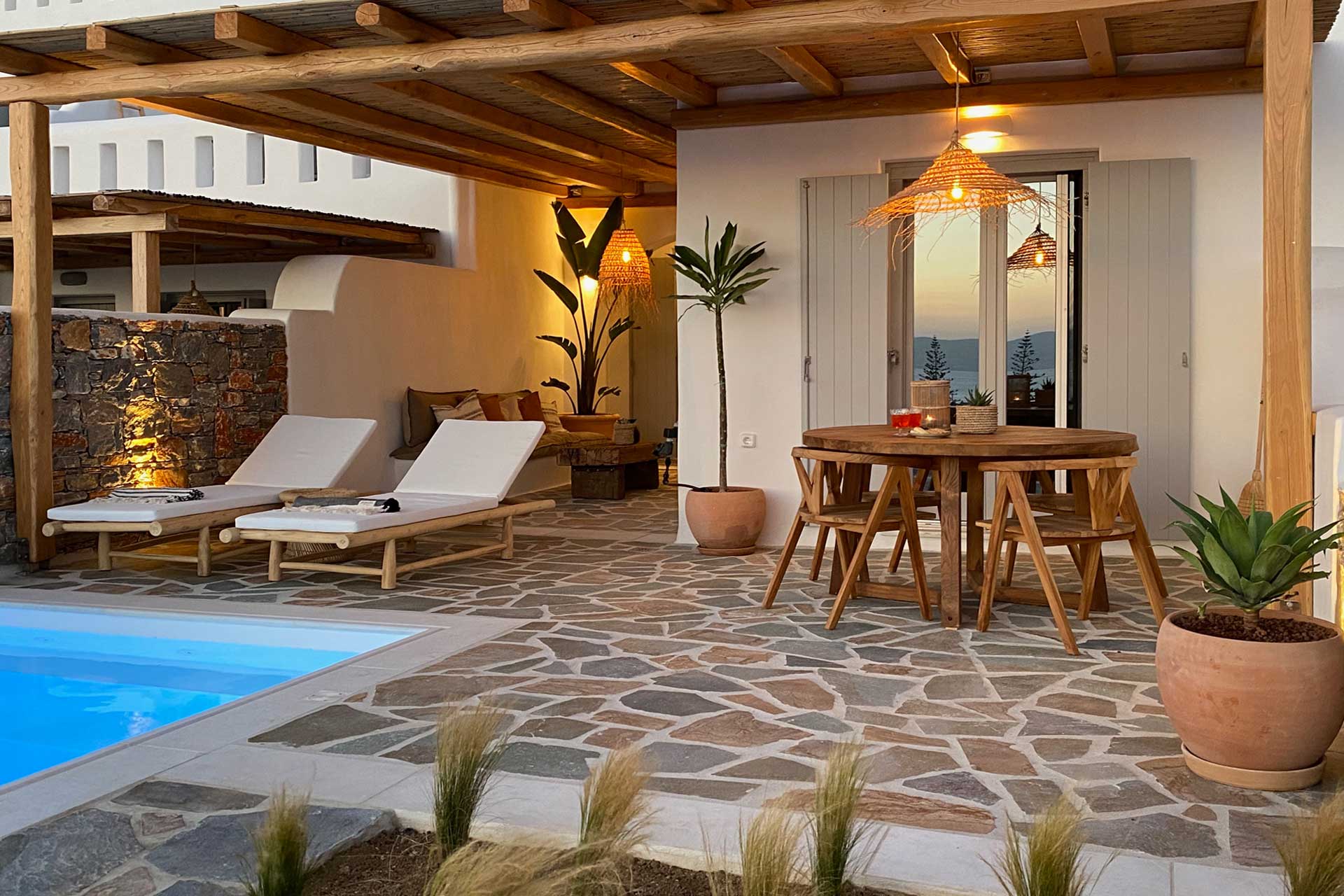 beachhouse-omega-naxos_beachhouse_naxos-cyclades-greece_exterior-terrace-sunset.jpg