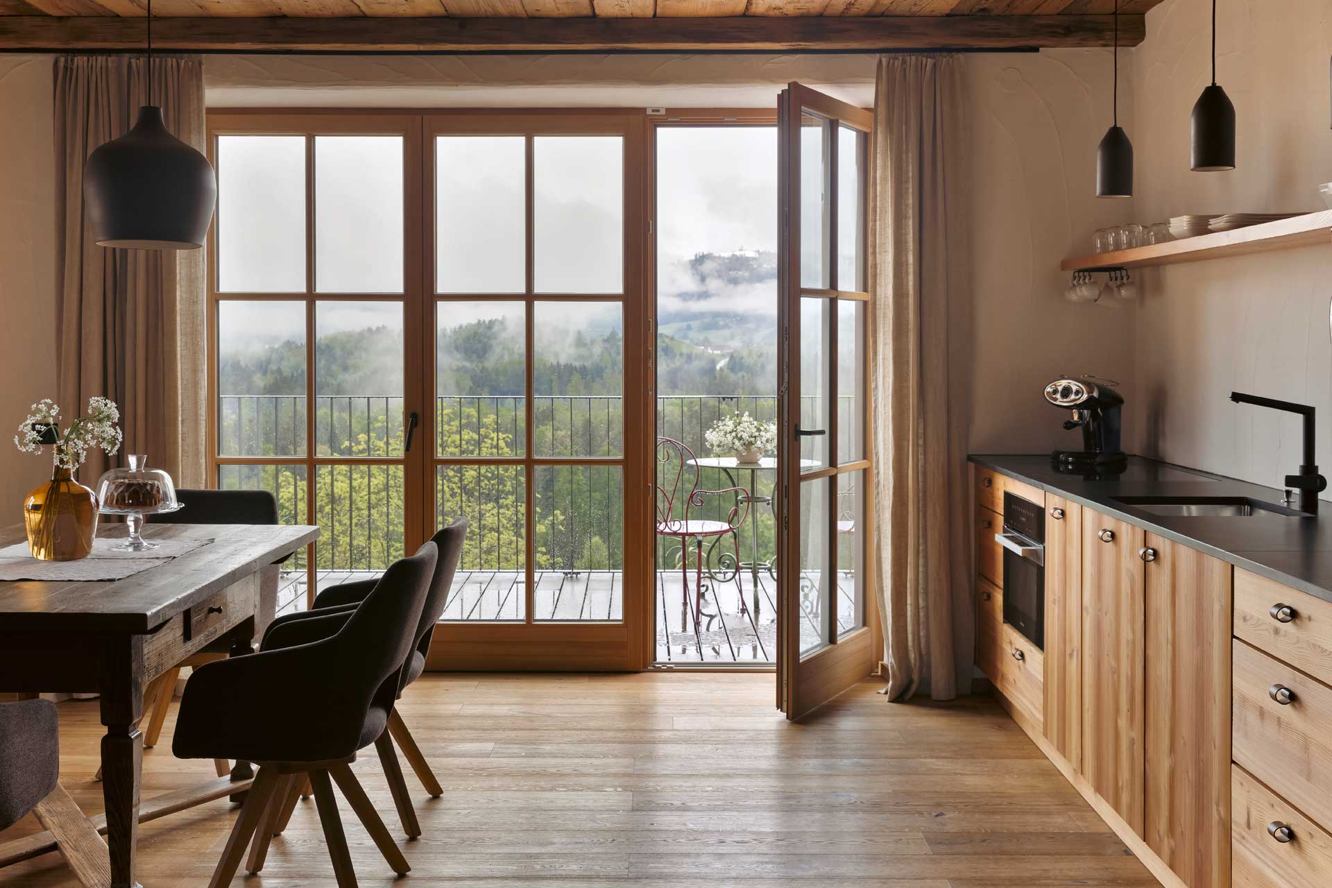 haus-franzl-am-wildbachberg_house_steiermark-austria_interior.jpg
