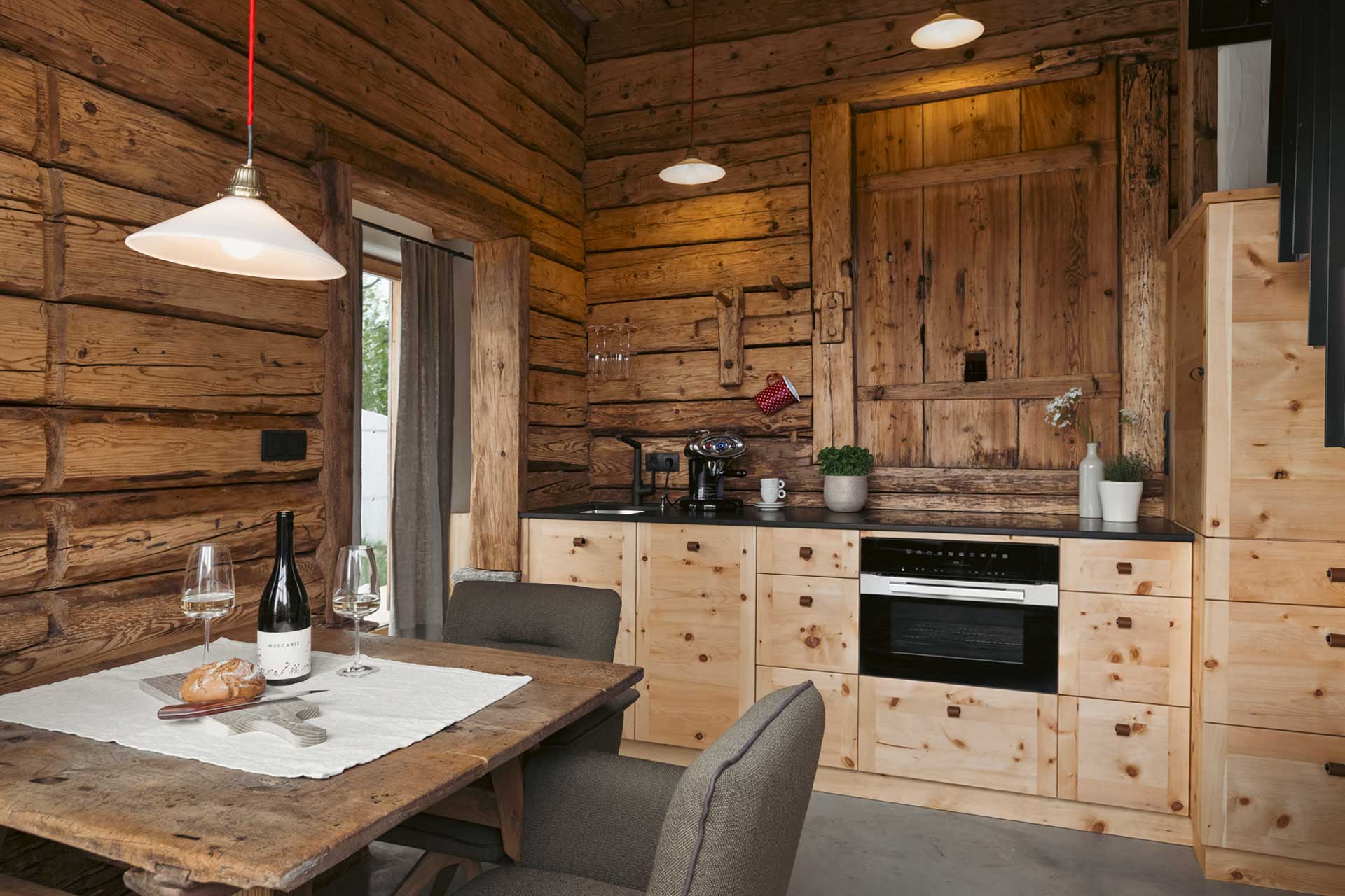 haus-sepp-am-wildbachberg_house_steiermark-austria_interior.jpg