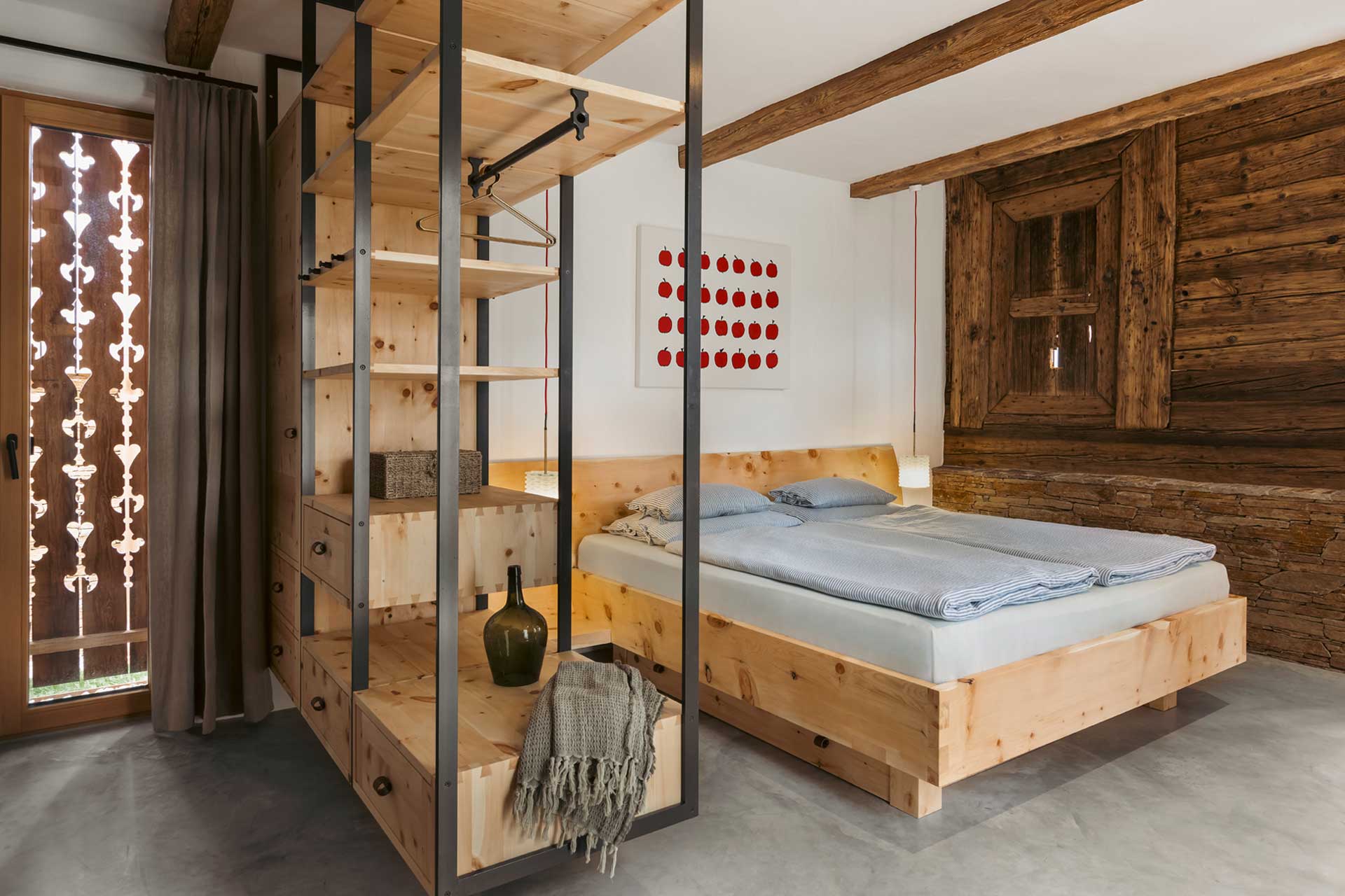 haus-sepp-am-wildbachberg_house_steiermark-austria_interior-bedroom.jpg