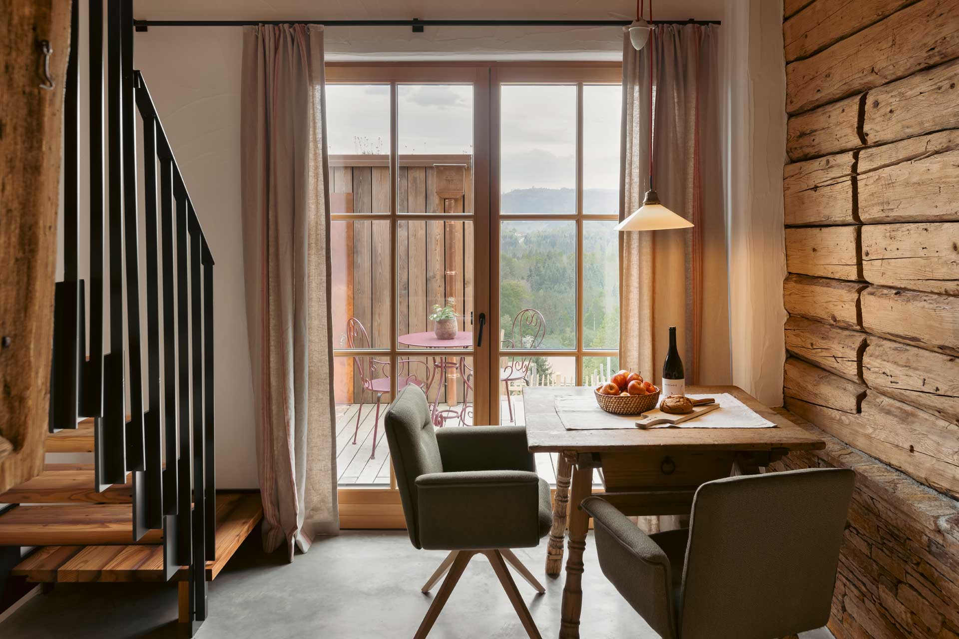 haus-sepp-am-wildbachberg_house_steiermark-austria_interior-design.jpg