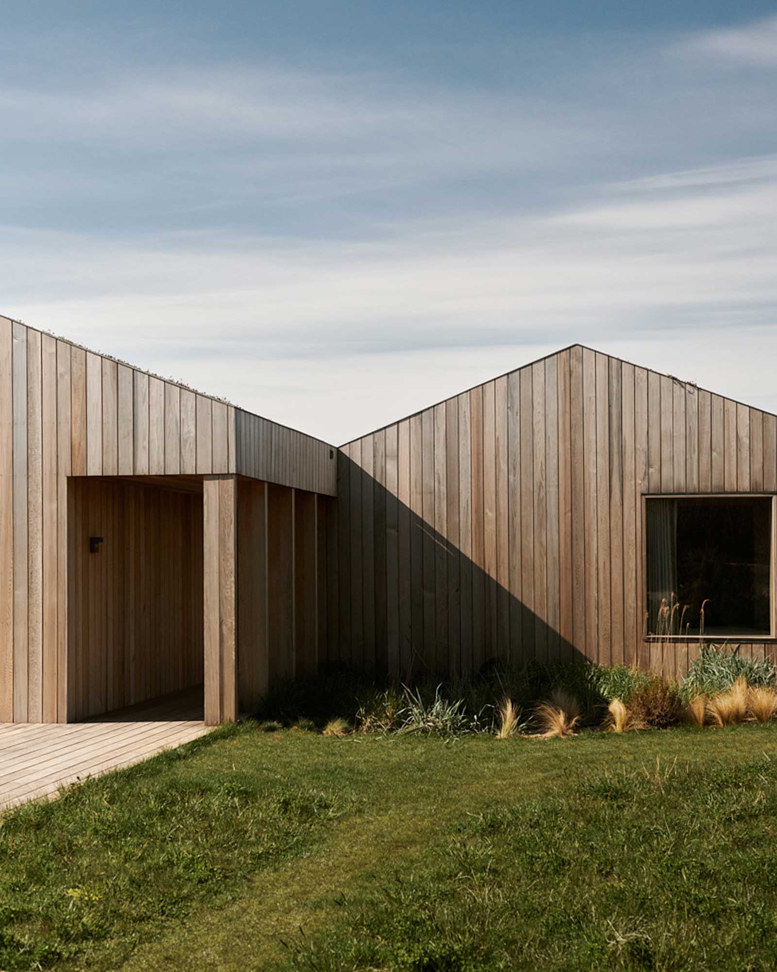 heatherhill-beach-house_beachhouse_seeland-denmark_exterior-facade.jpg