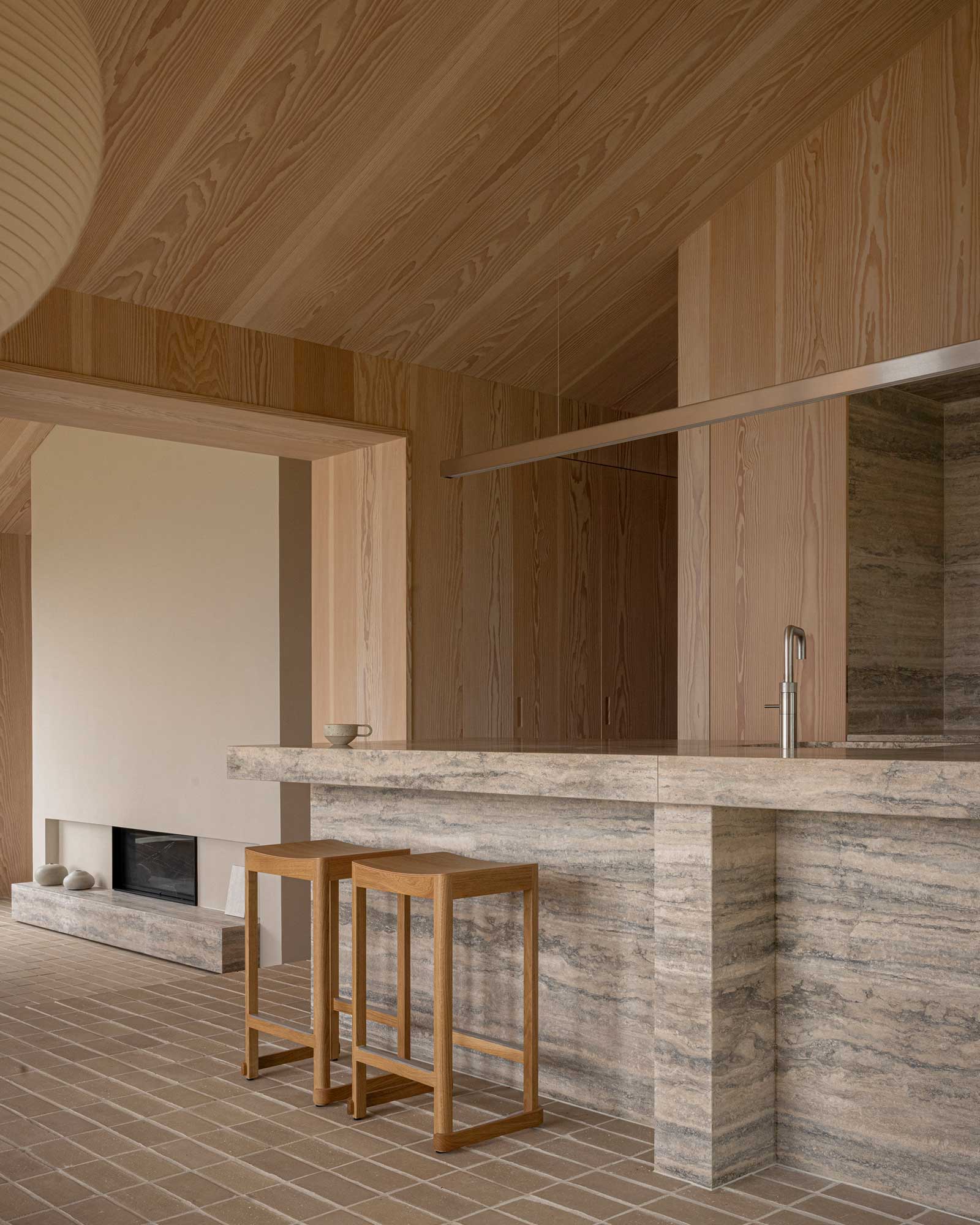 heatherhill-beach-house_beachhouse_seeland-denmark_interior-kitchen-design.jpg