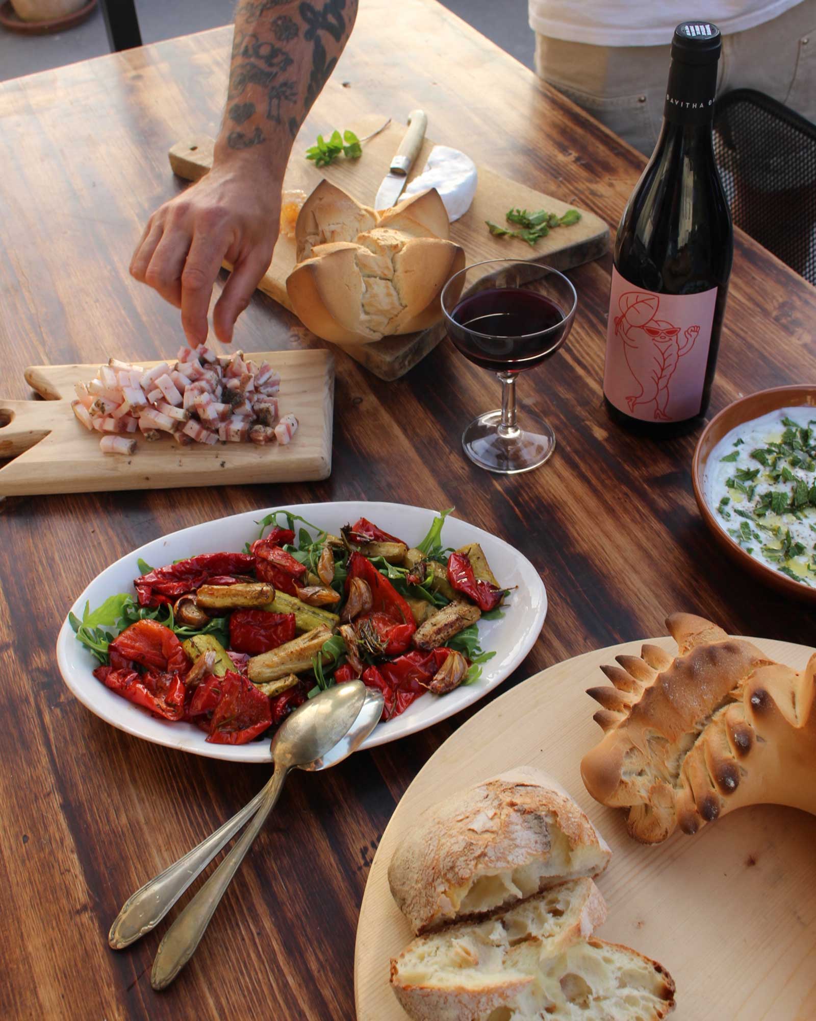 luxi-bia_house_sardegna-italy_exterior-food.jpg