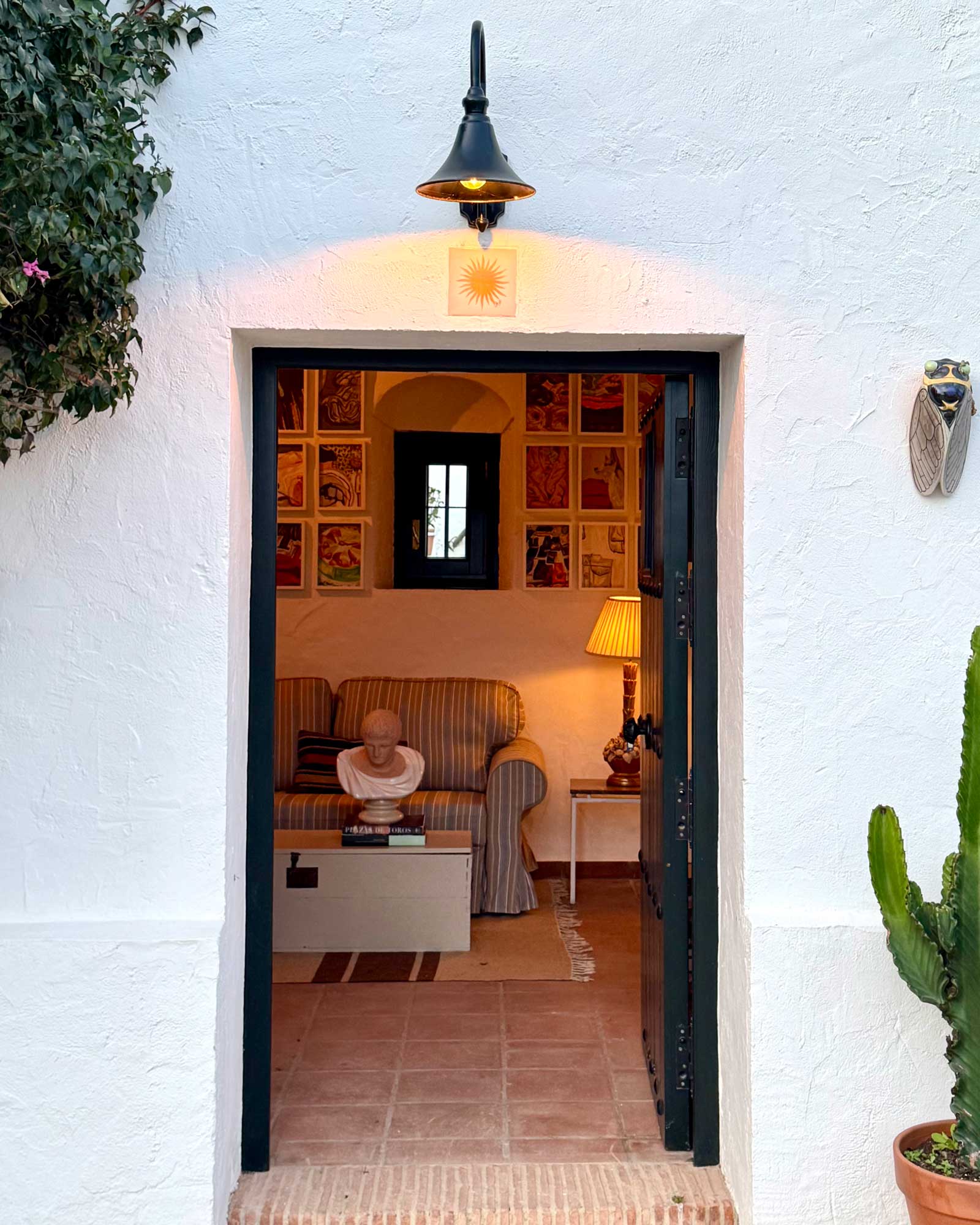 cortijo-la-sierrazuela_farmhouse_andalusia-spain_exterior-door.jpg