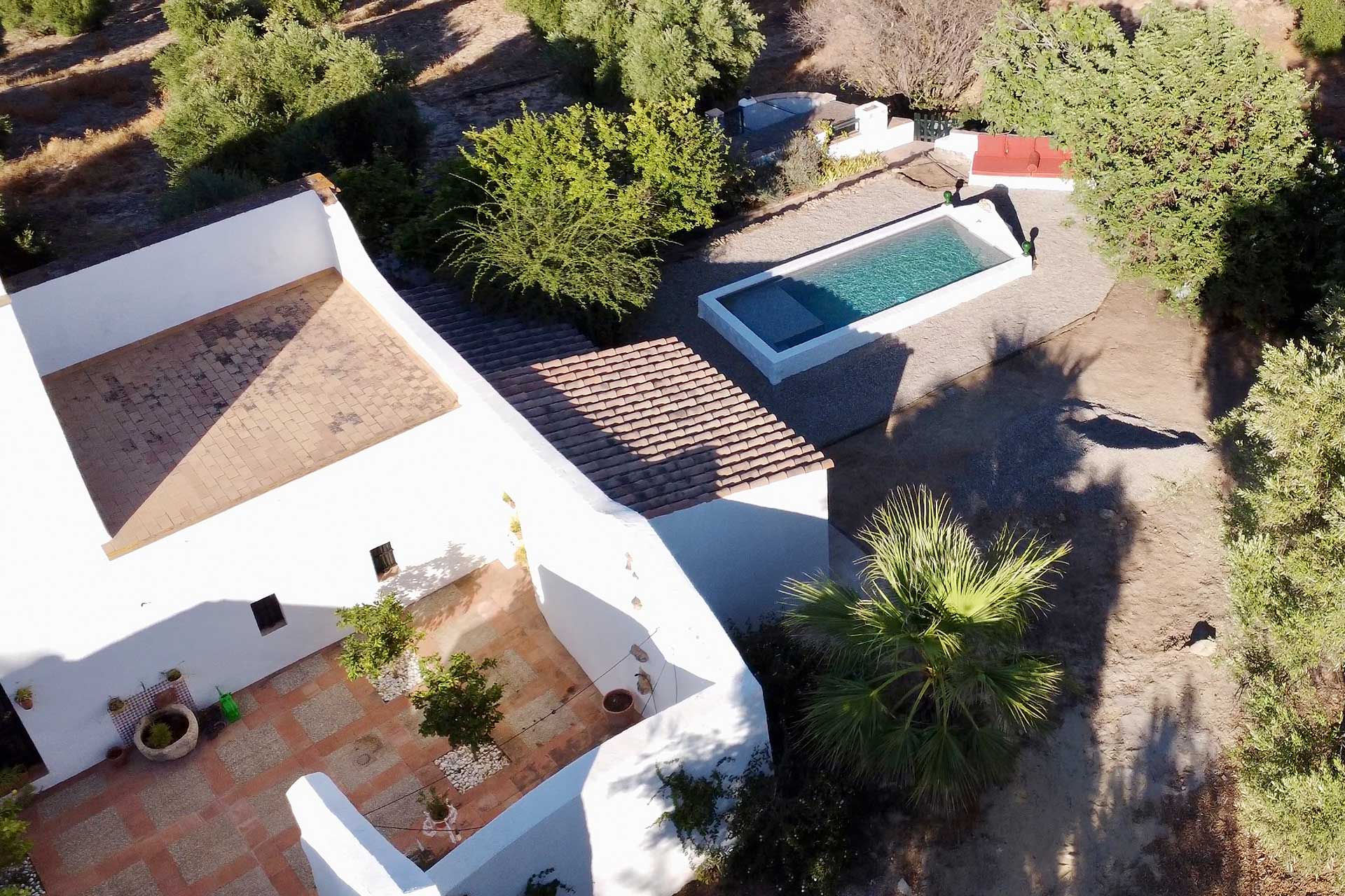 cortijo-la-sierrazuela_farmhouse_andalusia-spain_exterior-drone.jpg