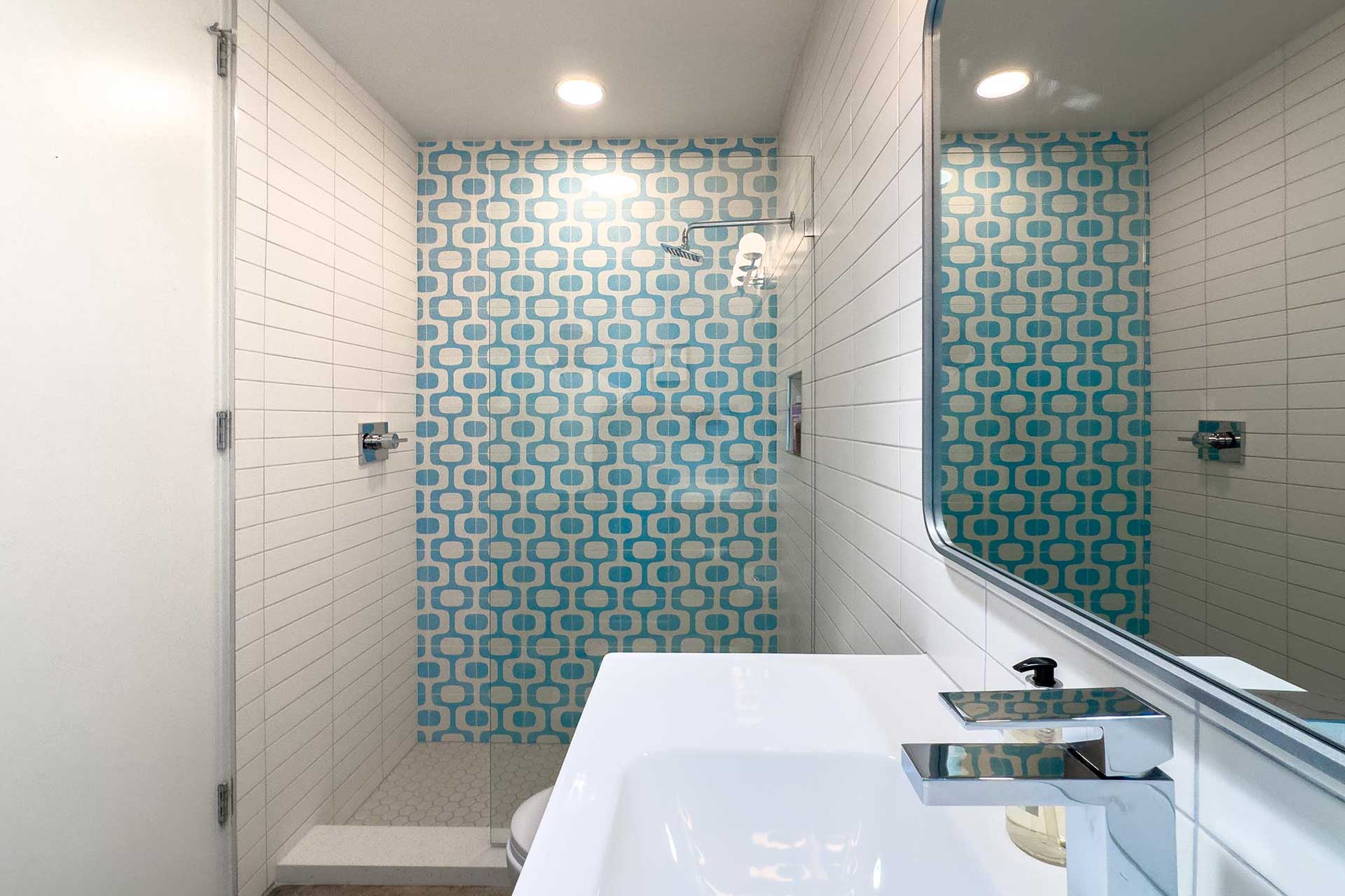 the-royal-singapore-palm-springs_house_california-usa_interior-bathroom-shower.jpg