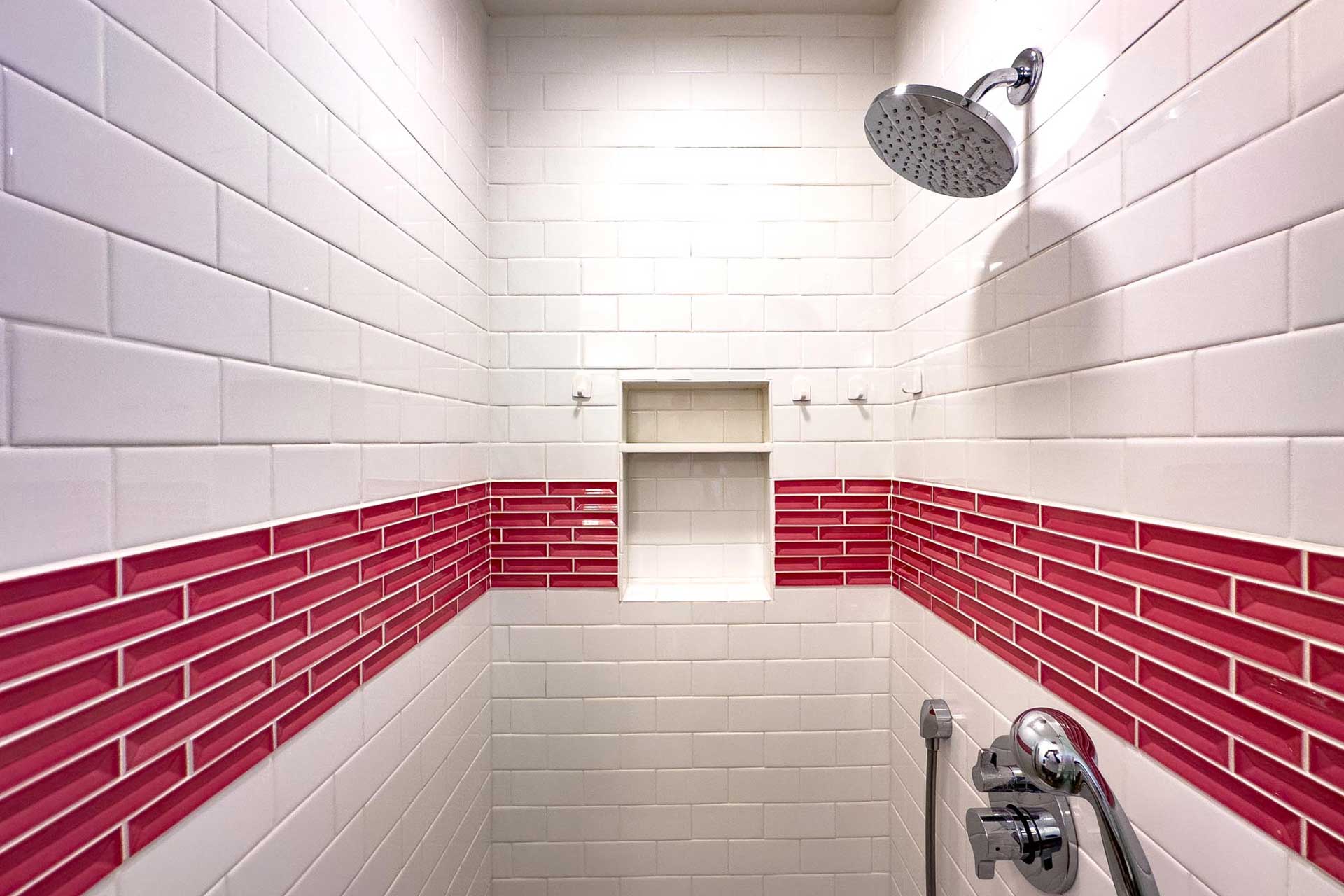 the-royal-singapore-palm-springs_house_california-usa_interior-shower.jpg