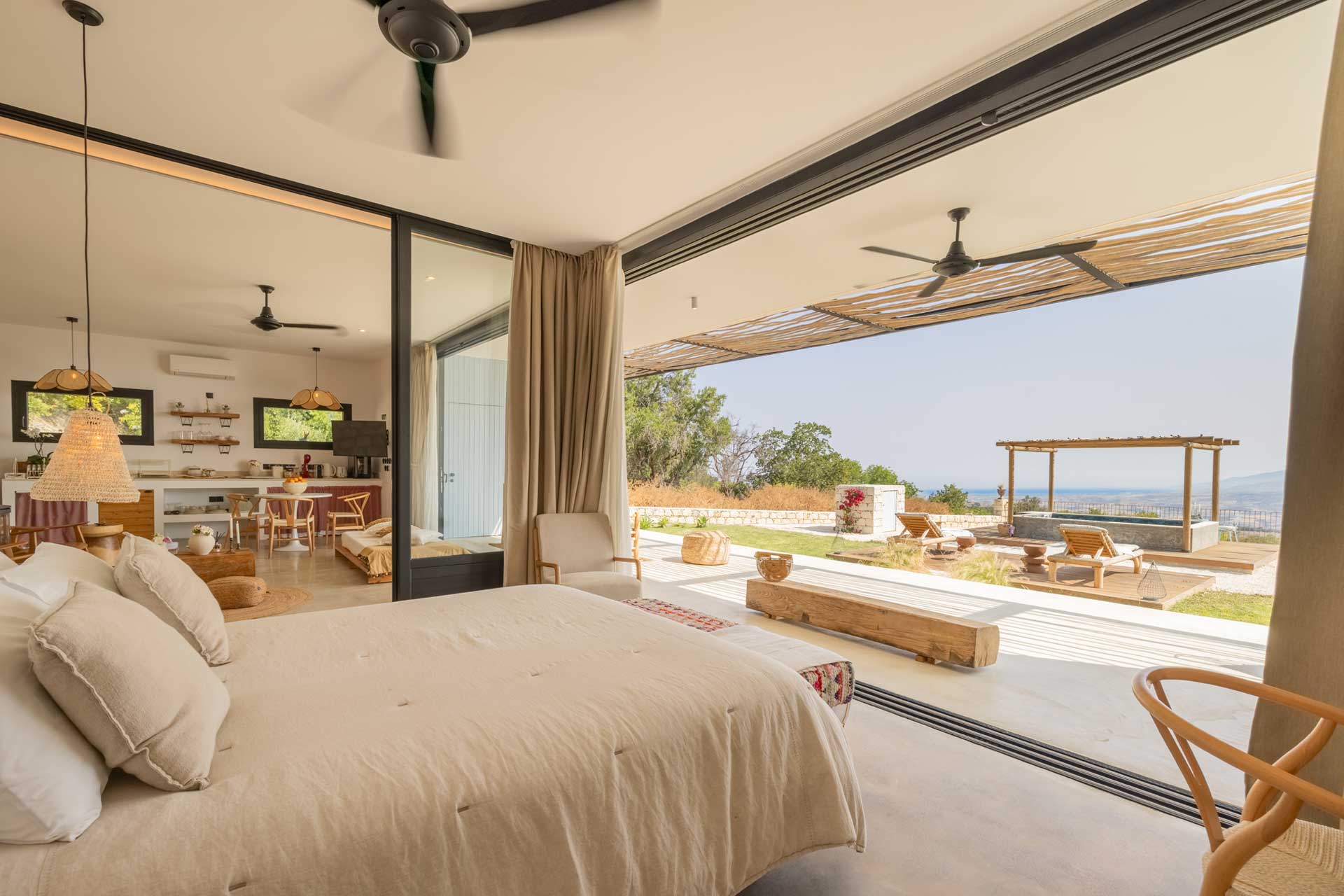 thea-estate_villa_paphos-cyprus_interior-bedroom.jpg