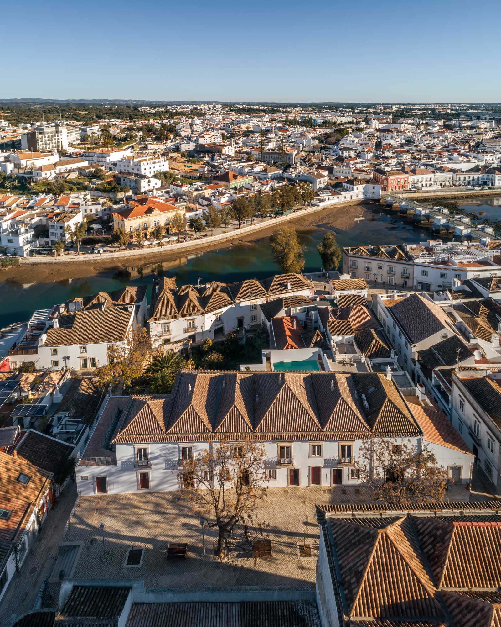 dona-ana-house_house_faro-portugal_exterior-drone.jpg