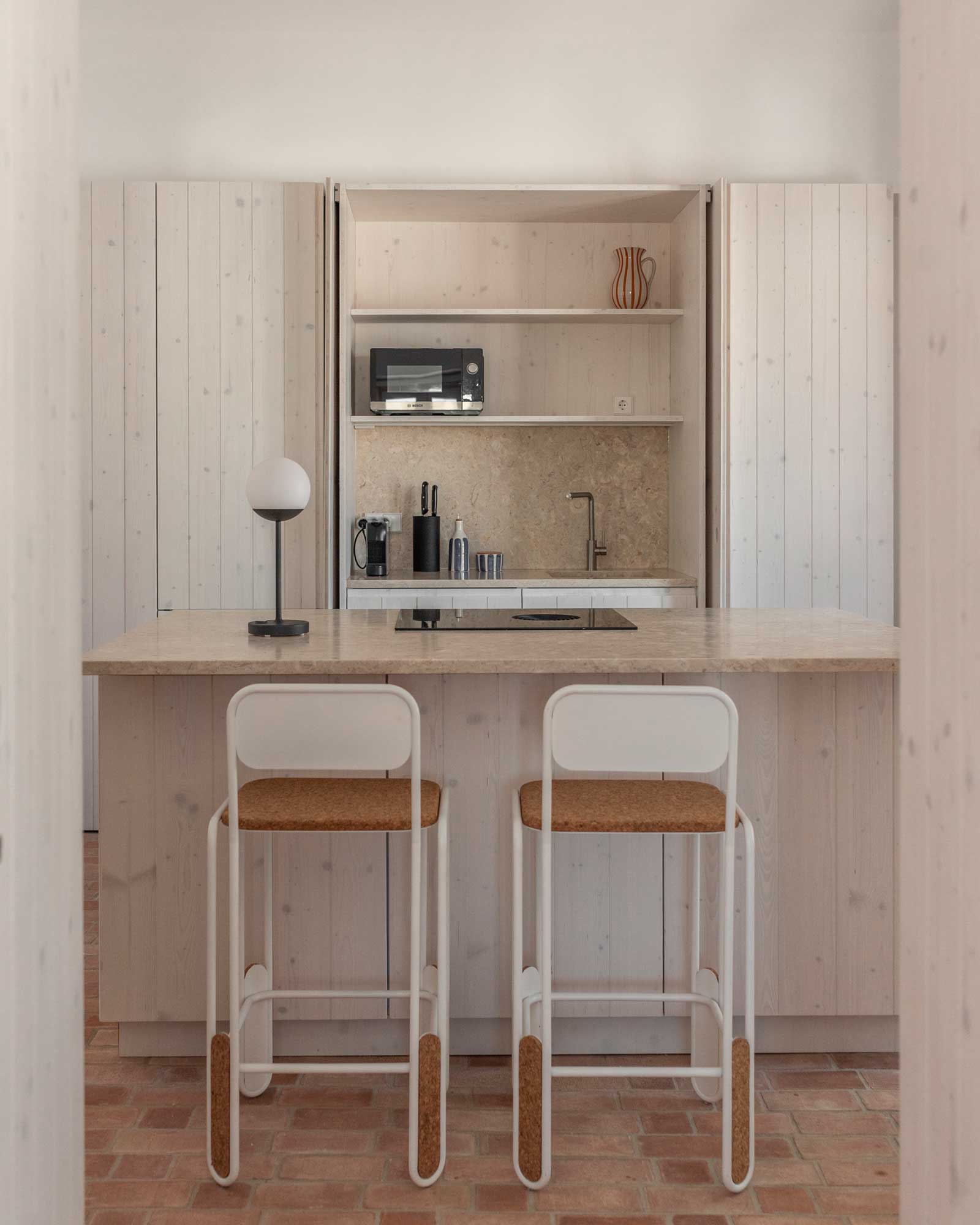 dona-ana-house_house_faro-portugal_interior-kitchen.jpg