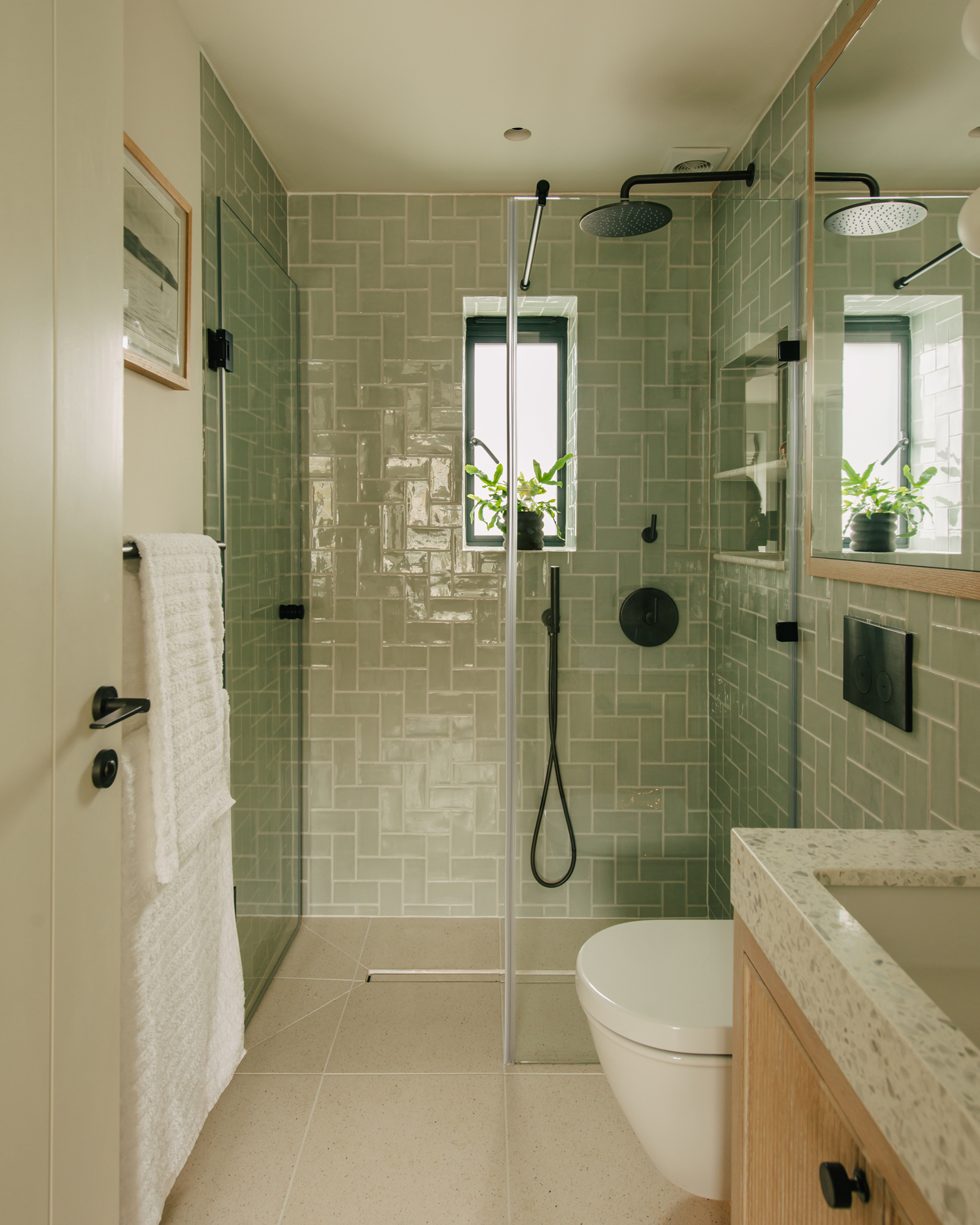 seaside-cottage-in-st-ives_cottage_st-yves-england-uk_interior-bathroom.jpg