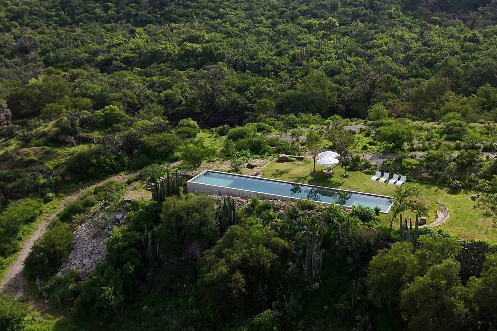 hacienda-el-aguacate_house_tequisquiapan-queretaro-mexico_exterior-drone.jpg
