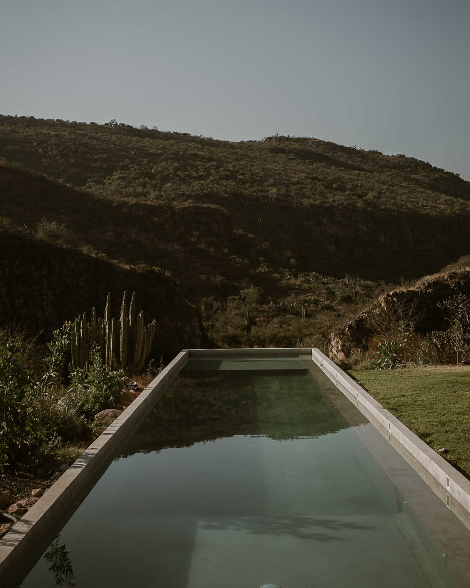 hacienda-el-aguacate_house_tequisquiapan-queretaro-mexico_exterior-pool.jpg