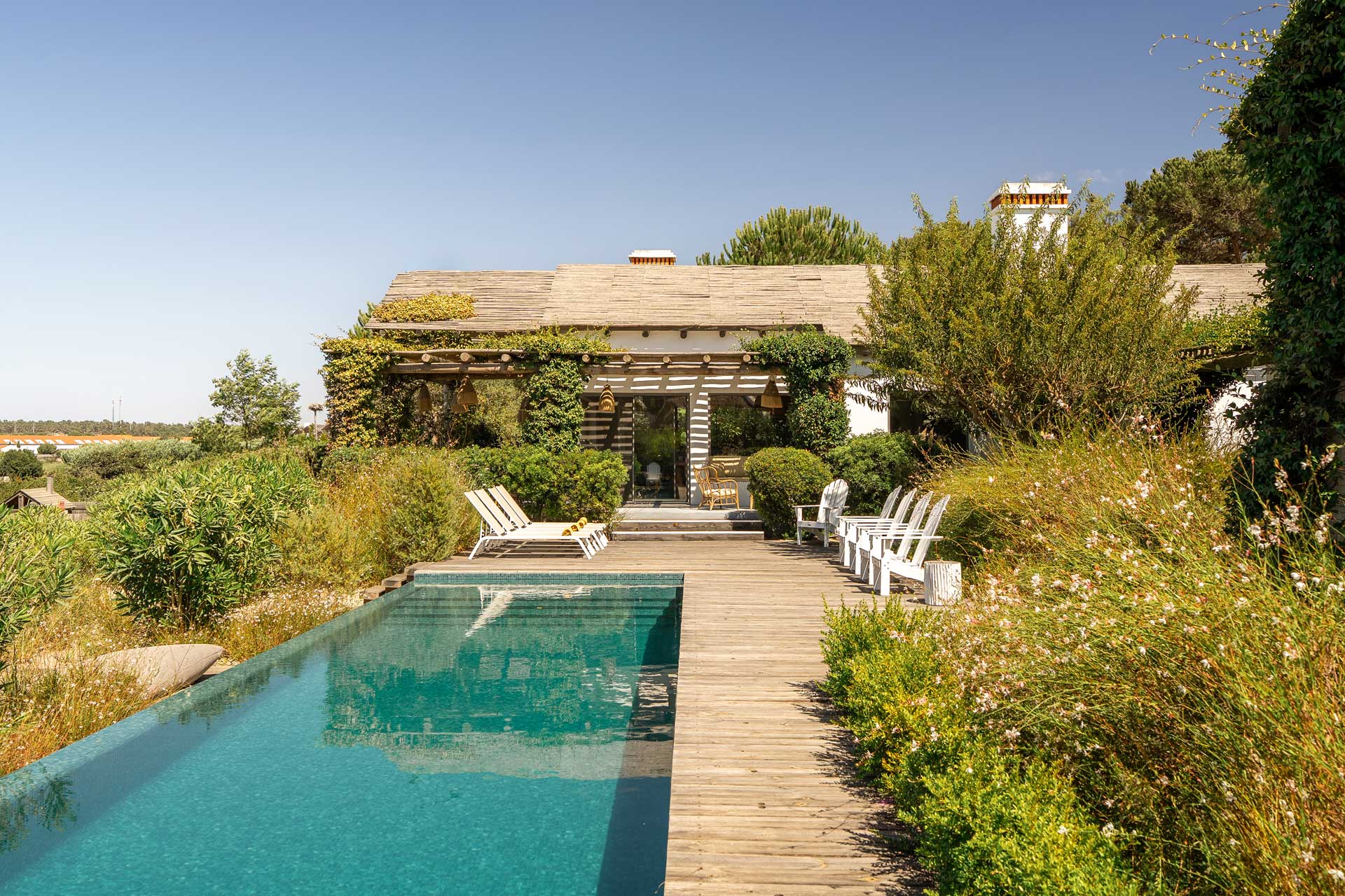 villa-ricefield_villa_comporta-portugal_exterior-pool.jpg