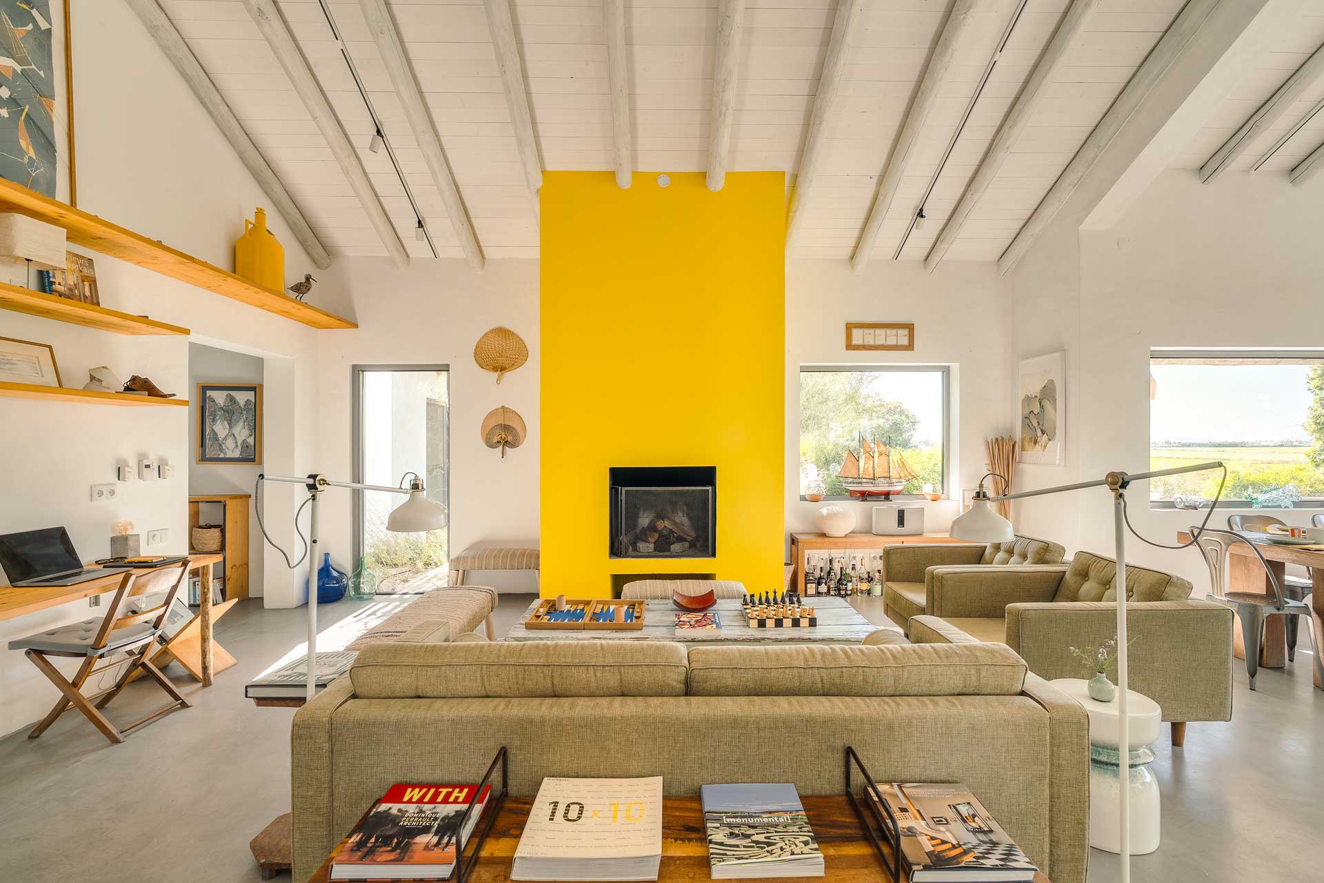 villa-ricefield_villa_comporta-portugal_interior-living-room-design.jpg