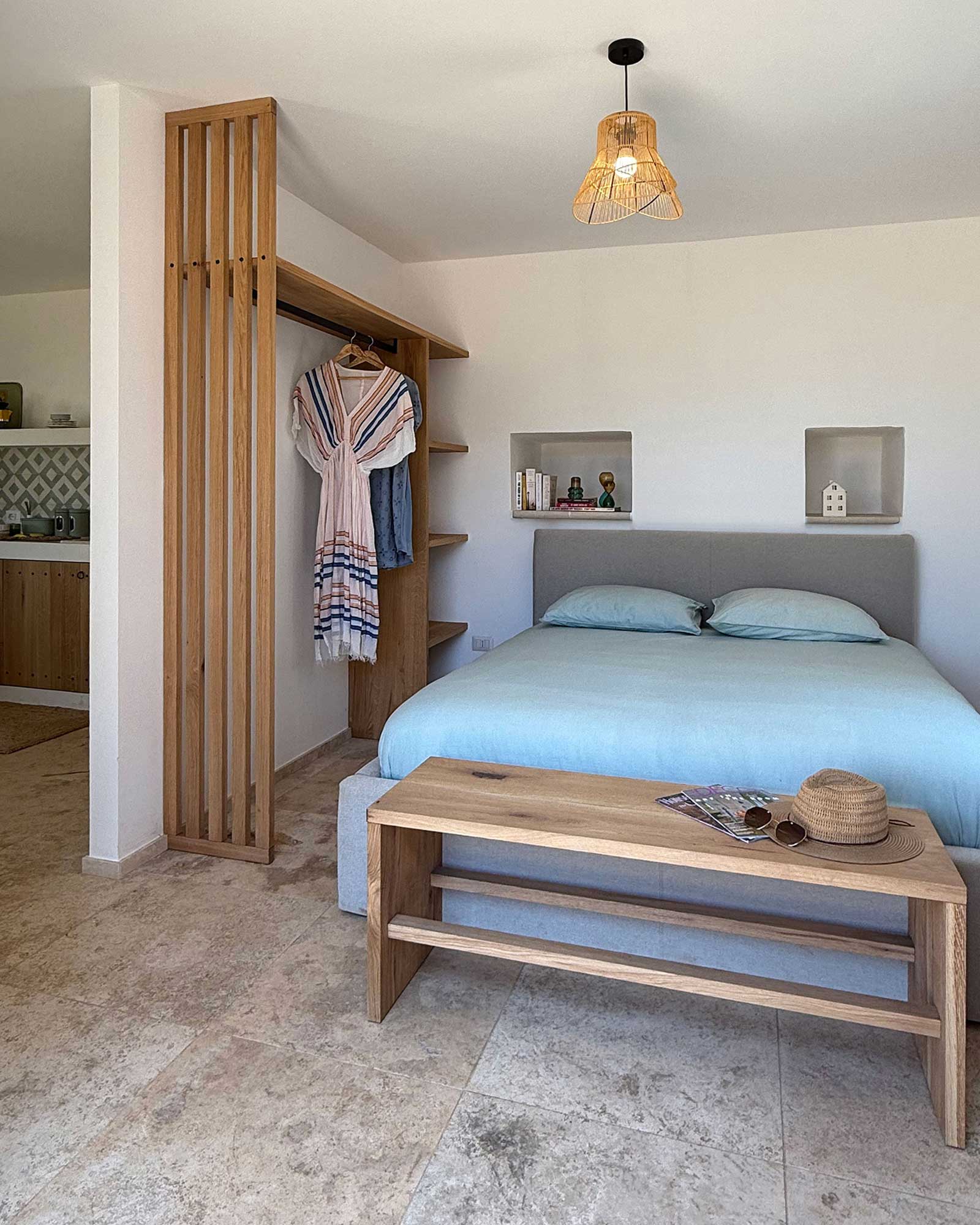 casa-di-gelso_house_puglia-italy_interior-bedroom.jpg