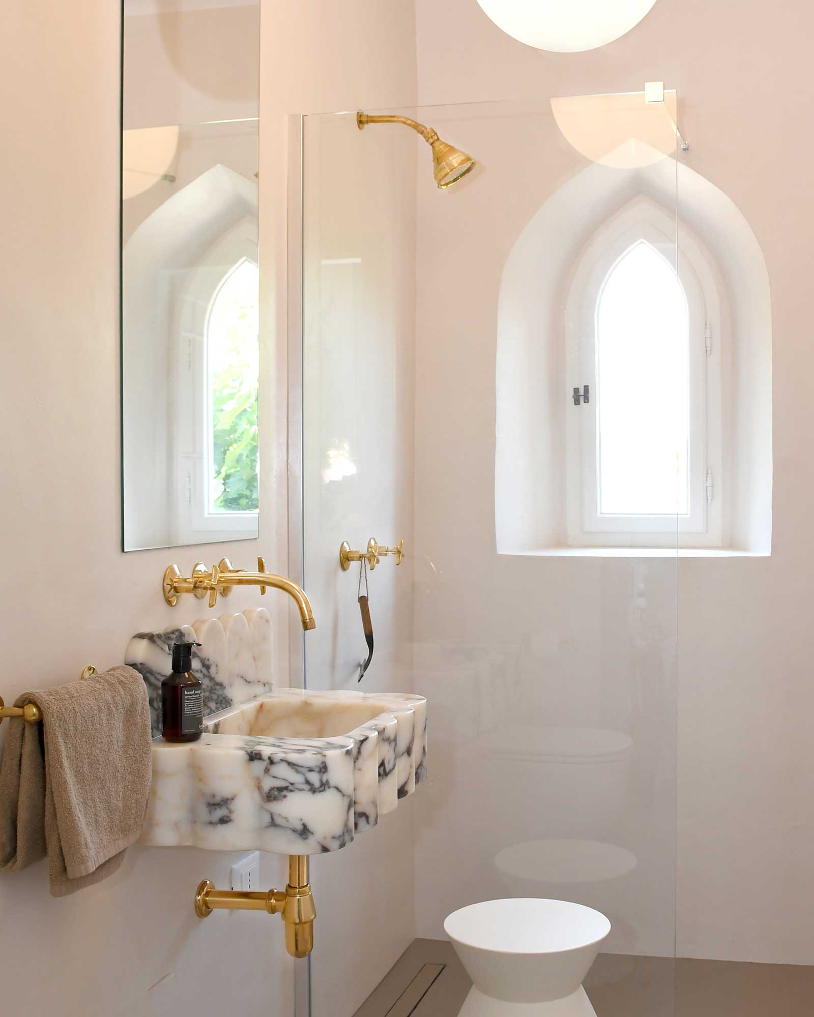 villa-mia_villa_toscana-lucca-italy_interior-bathroom.jpg