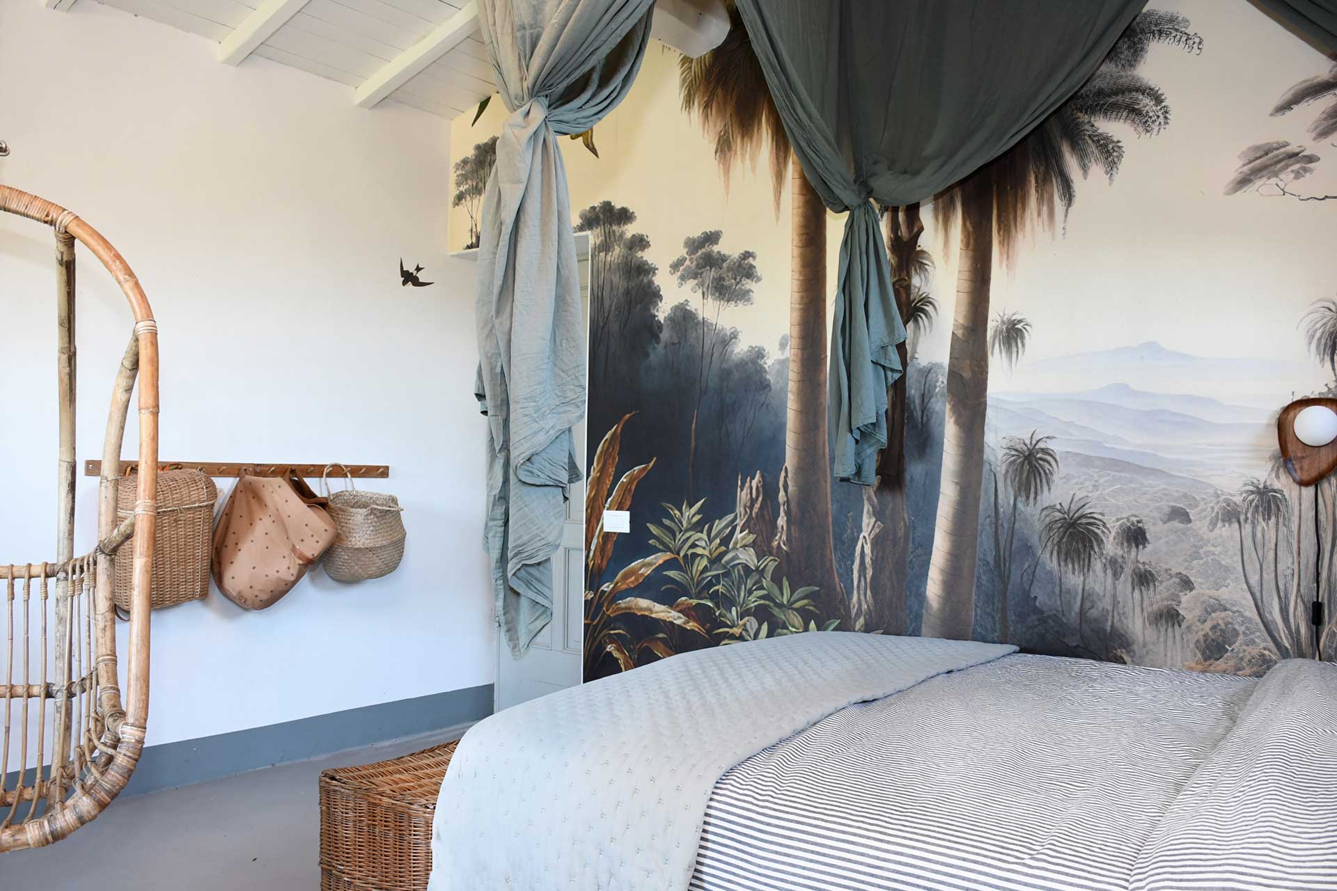 villa-mia_villa_toscana-lucca-italy_interior-bedroom.jpg