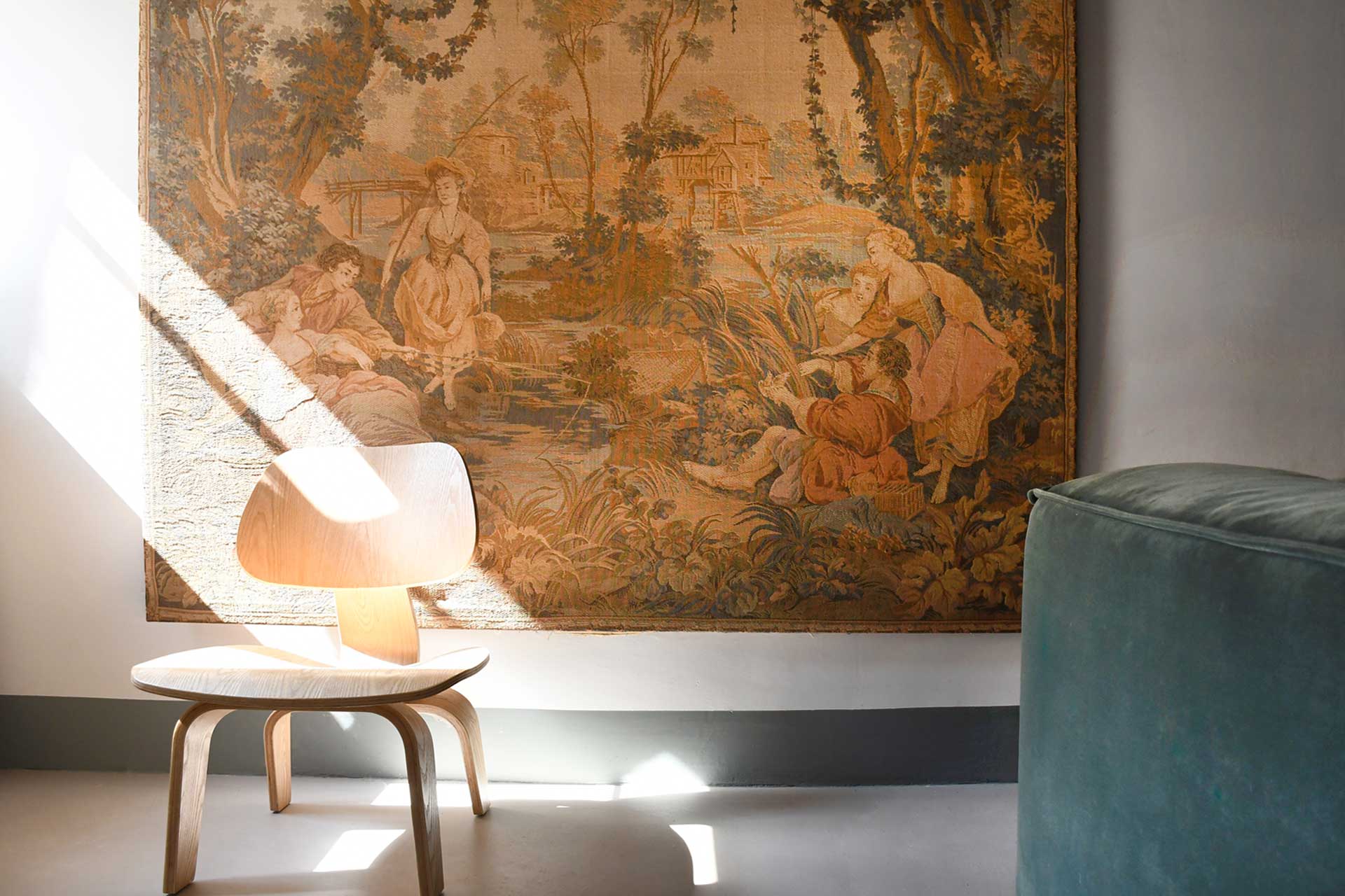 villa-mia_villa_toscana-lucca-italy_interior-chair.jpg