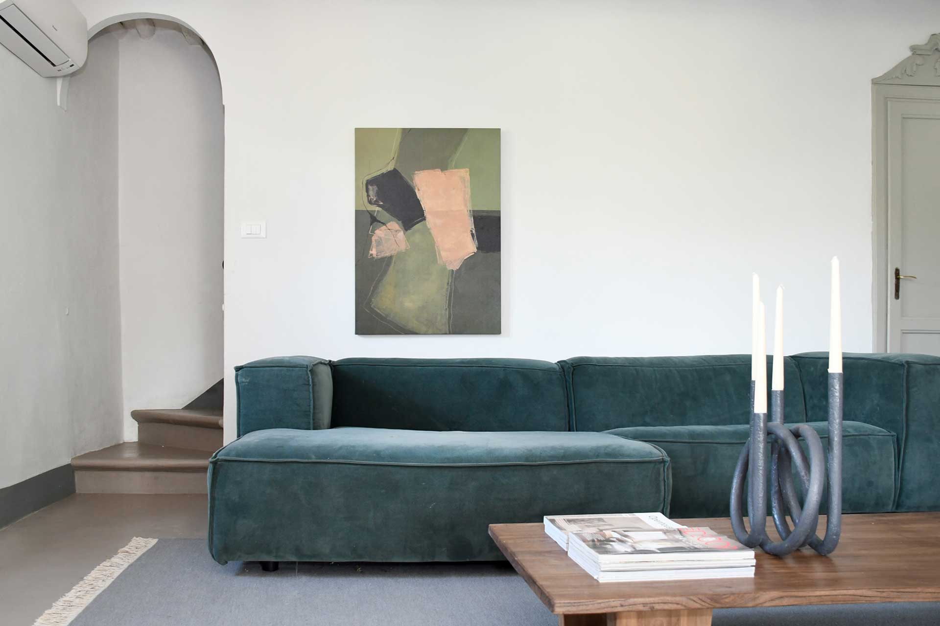 villa-mia_villa_toscana-lucca-italy_interior-living-detail.jpg