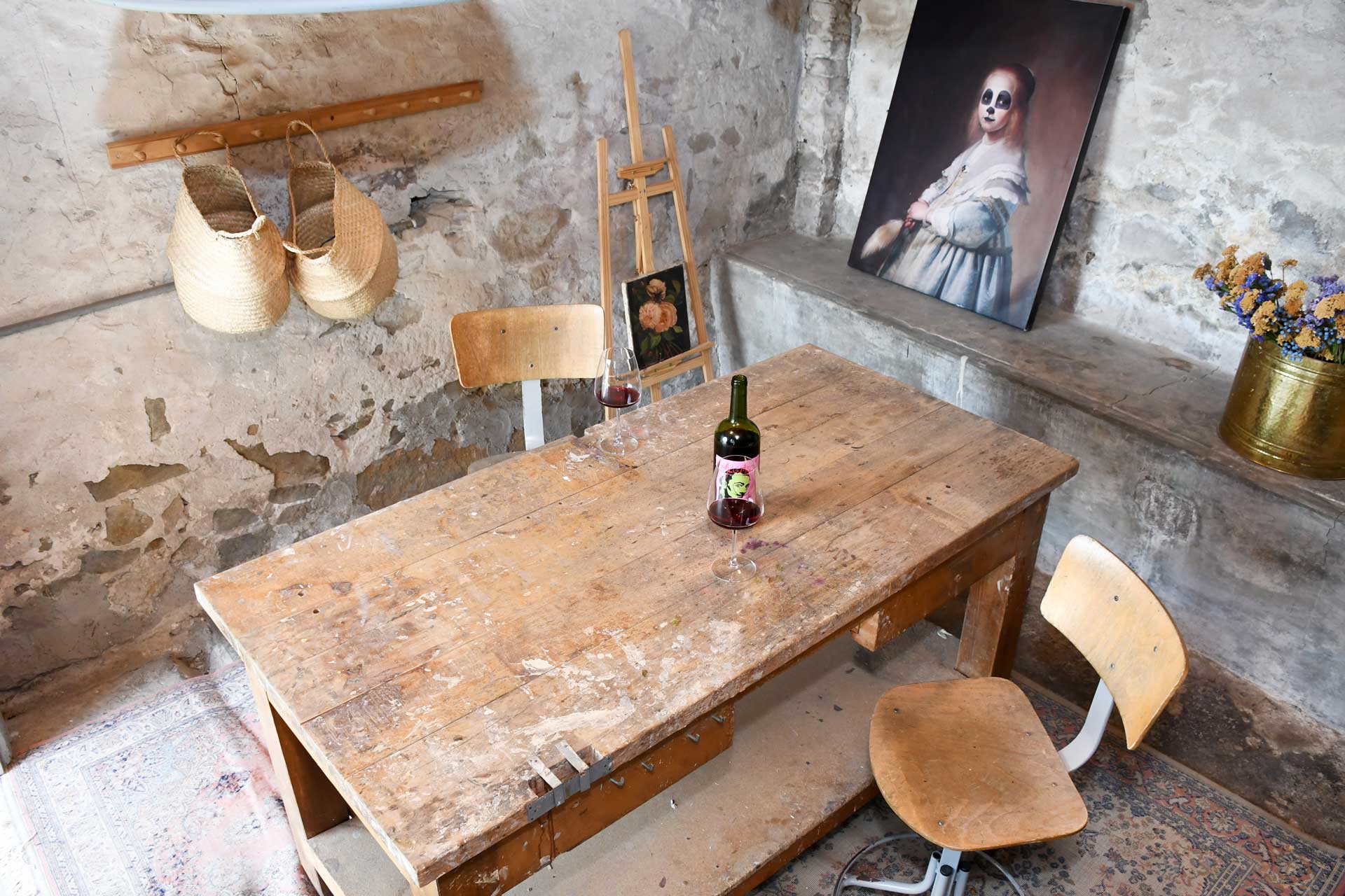 villa-mia_villa_toscana-lucca-italy_interior-wine.jpg