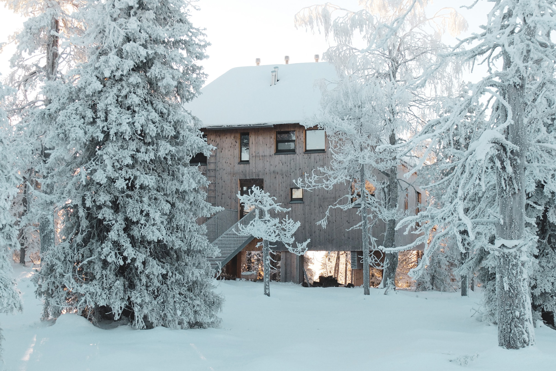 hansaram-artist-residency_house_posio-lapland-finland-exterior-facade-snow.jpg