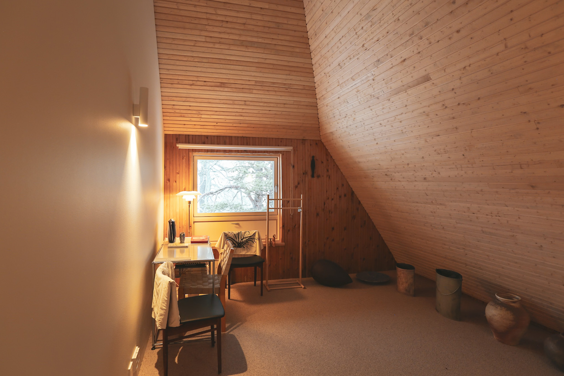 hansaram-artist-residency_house_posio-lapland-finland-interior.jpg