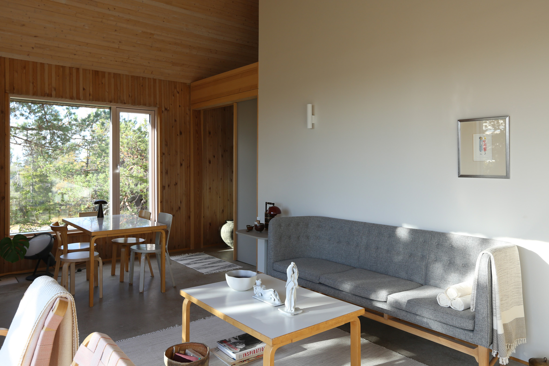 hansaram-artist-residency_house_posio-lapland-finland-interior-living-room.jpg