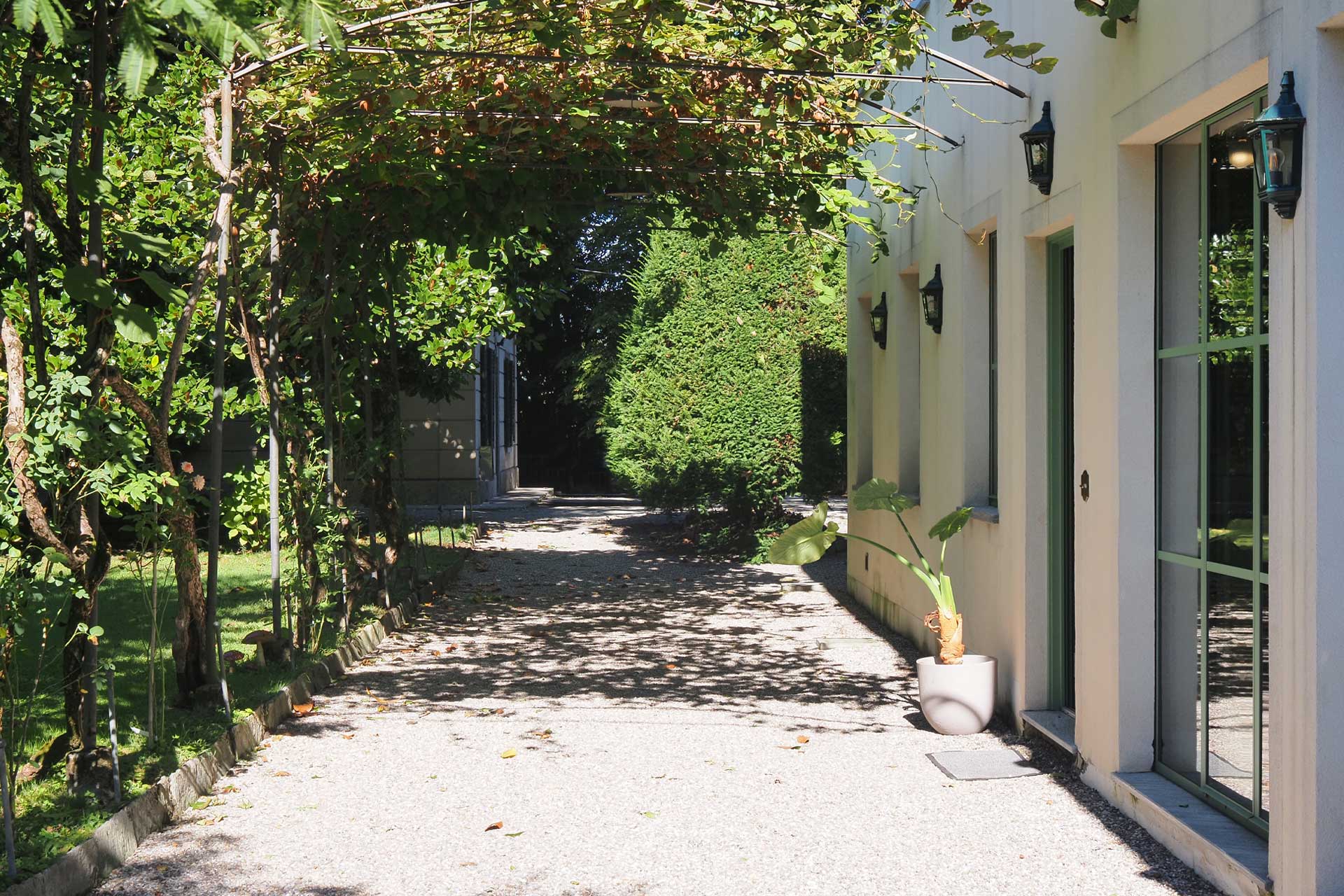 the-greenhouse-lake-como_house_lake-como-italy_exterior-design.jpg