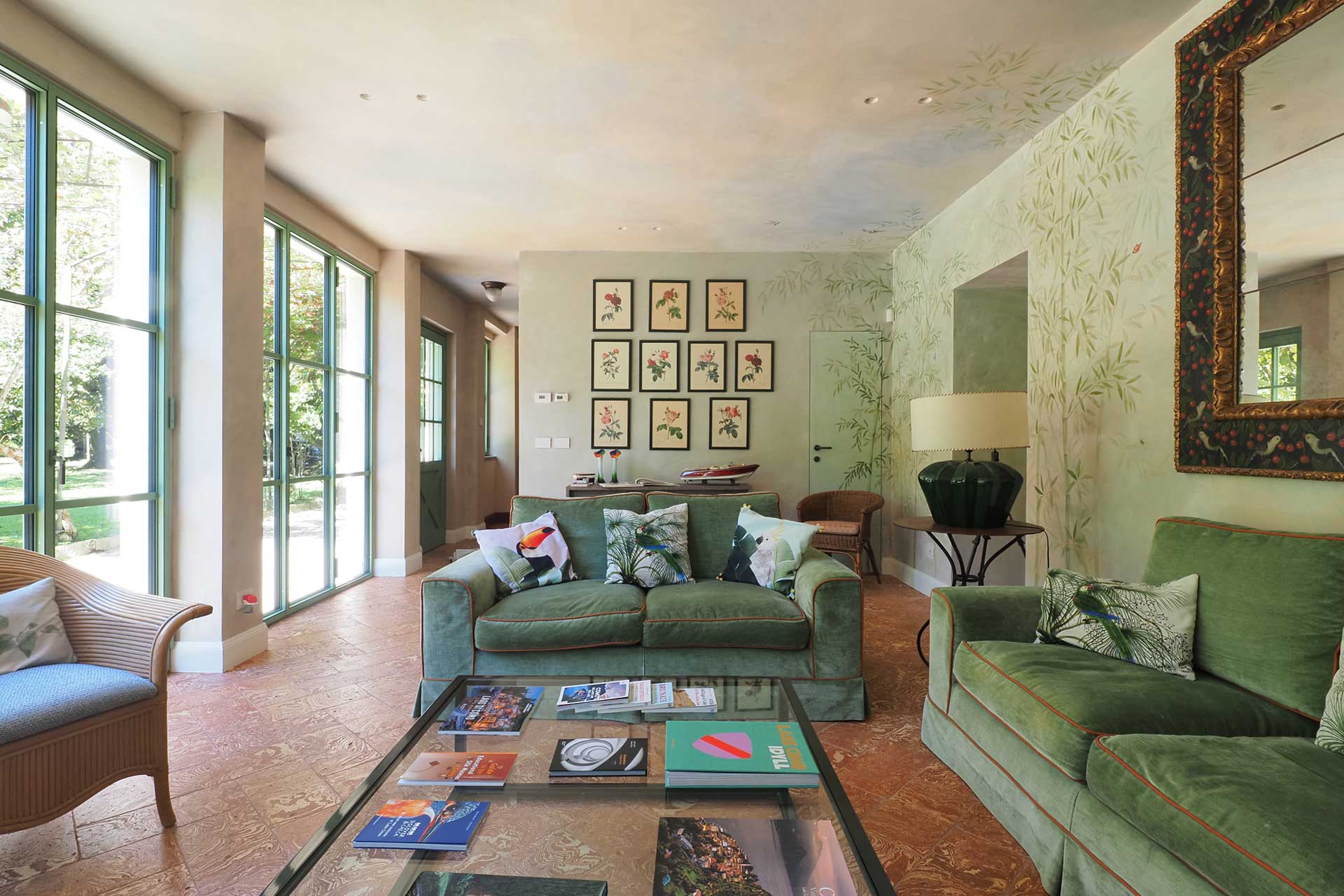 the-greenhouse-lake-como_house_lake-como-italy_interior-space.jpg