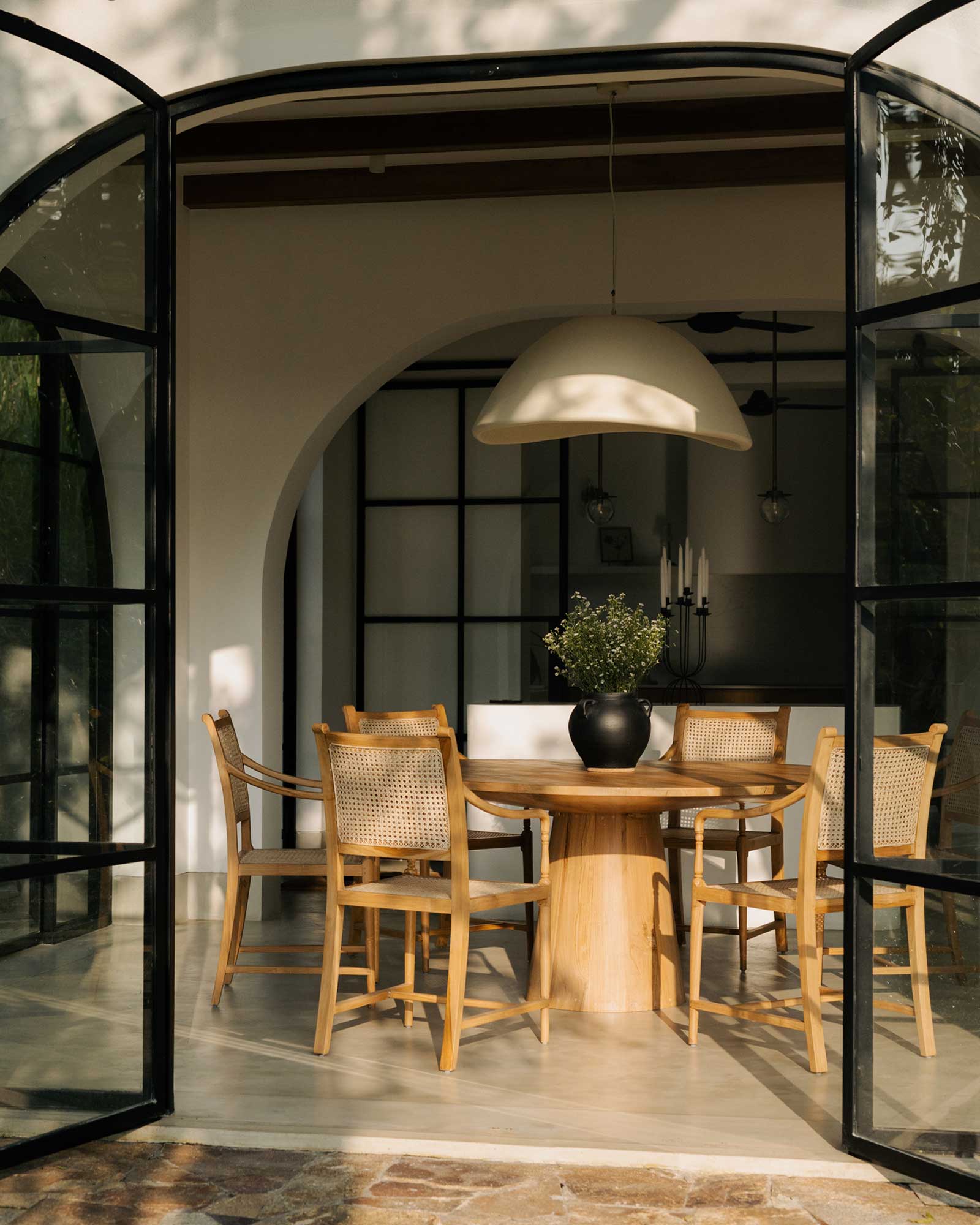 the-sa-house_villa_talpe-sri-lanka_interior-diing.jpg