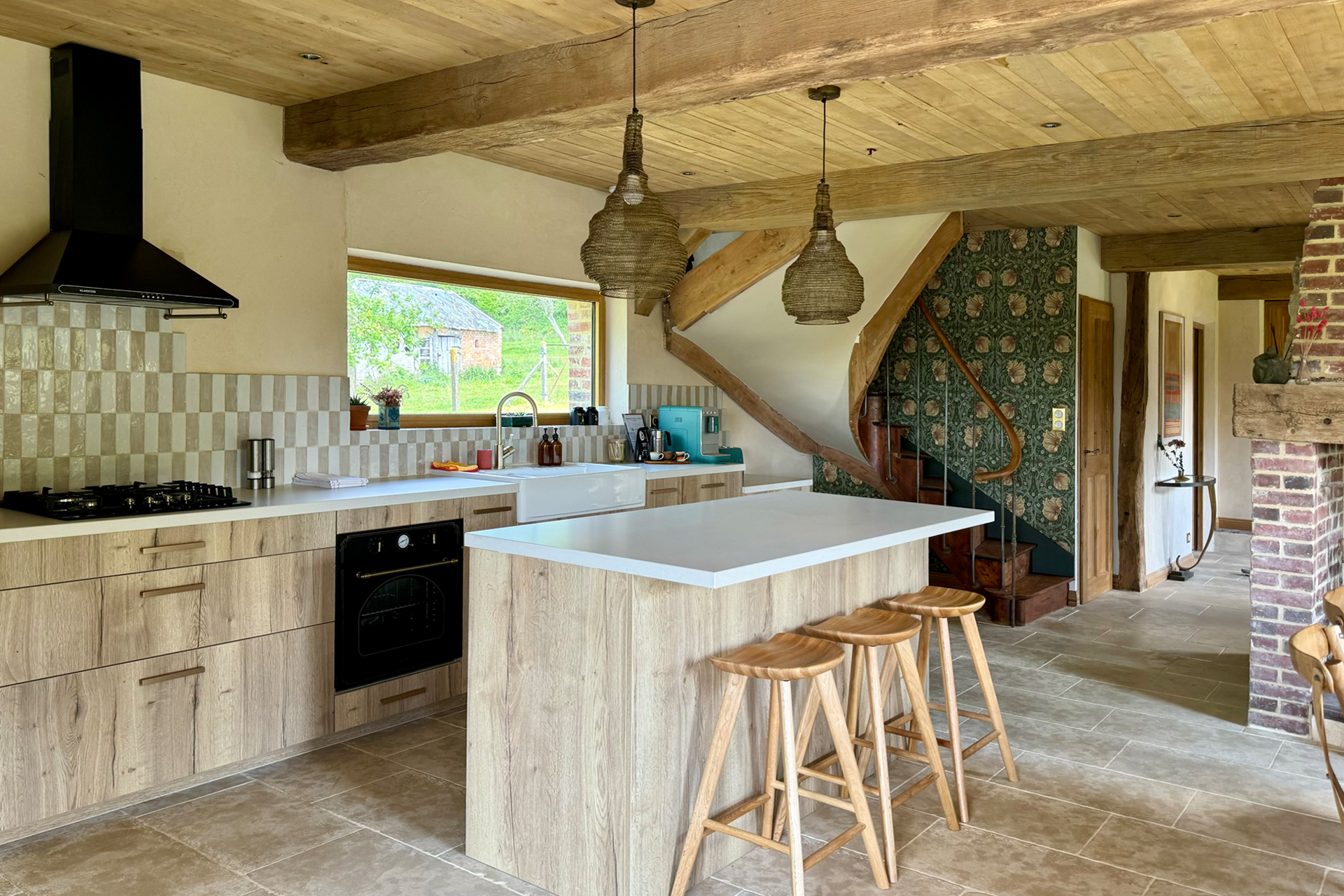le-clos-du-haut_farmhouse_normandy-france_interior-kitchen.jpg