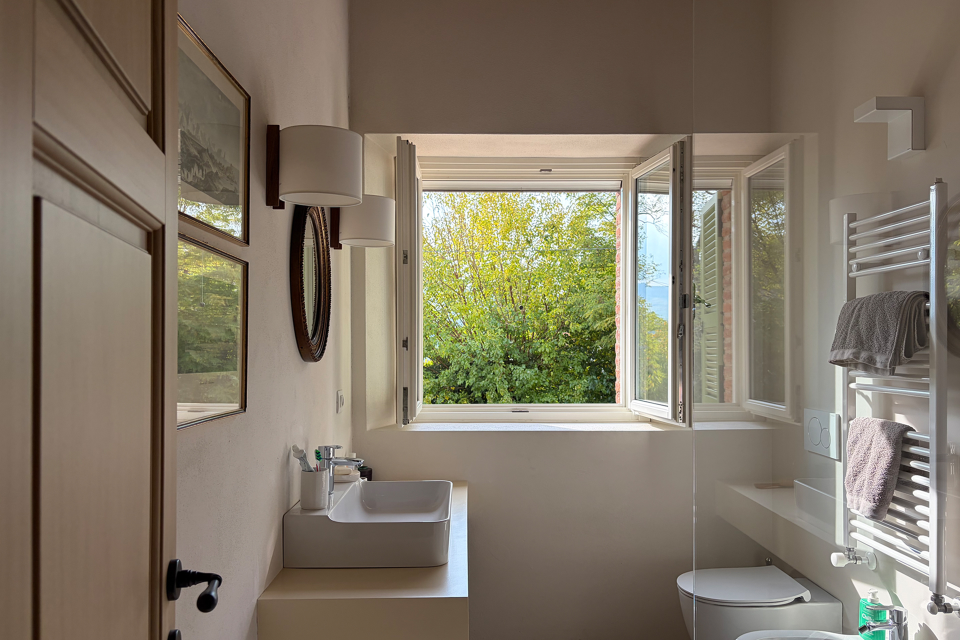 poggio-castellaro-byboutique_farmhouse_Pianello-Val-Tidone-italy_interior.jpg